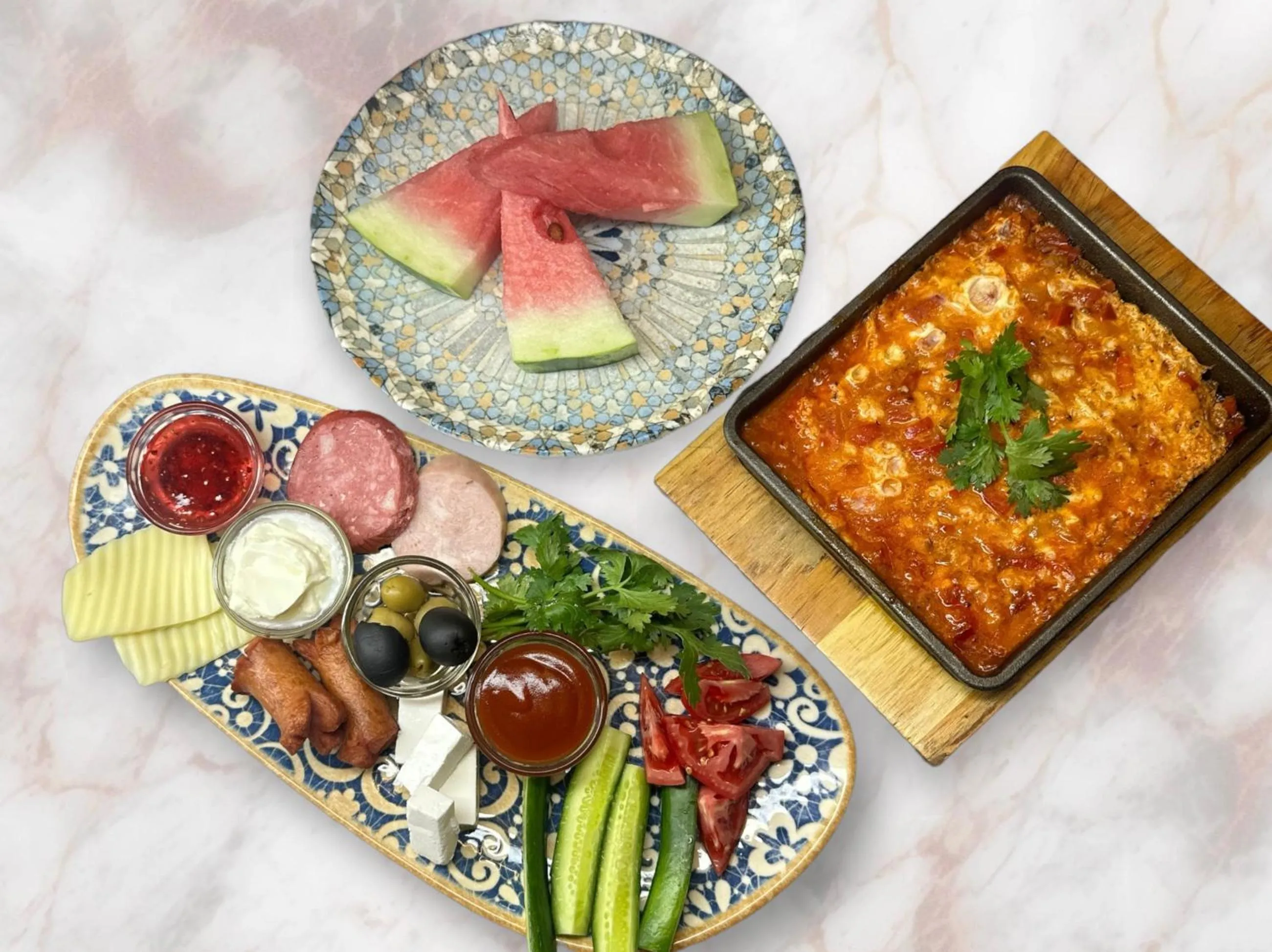 Continental breakfast in MedinaTown