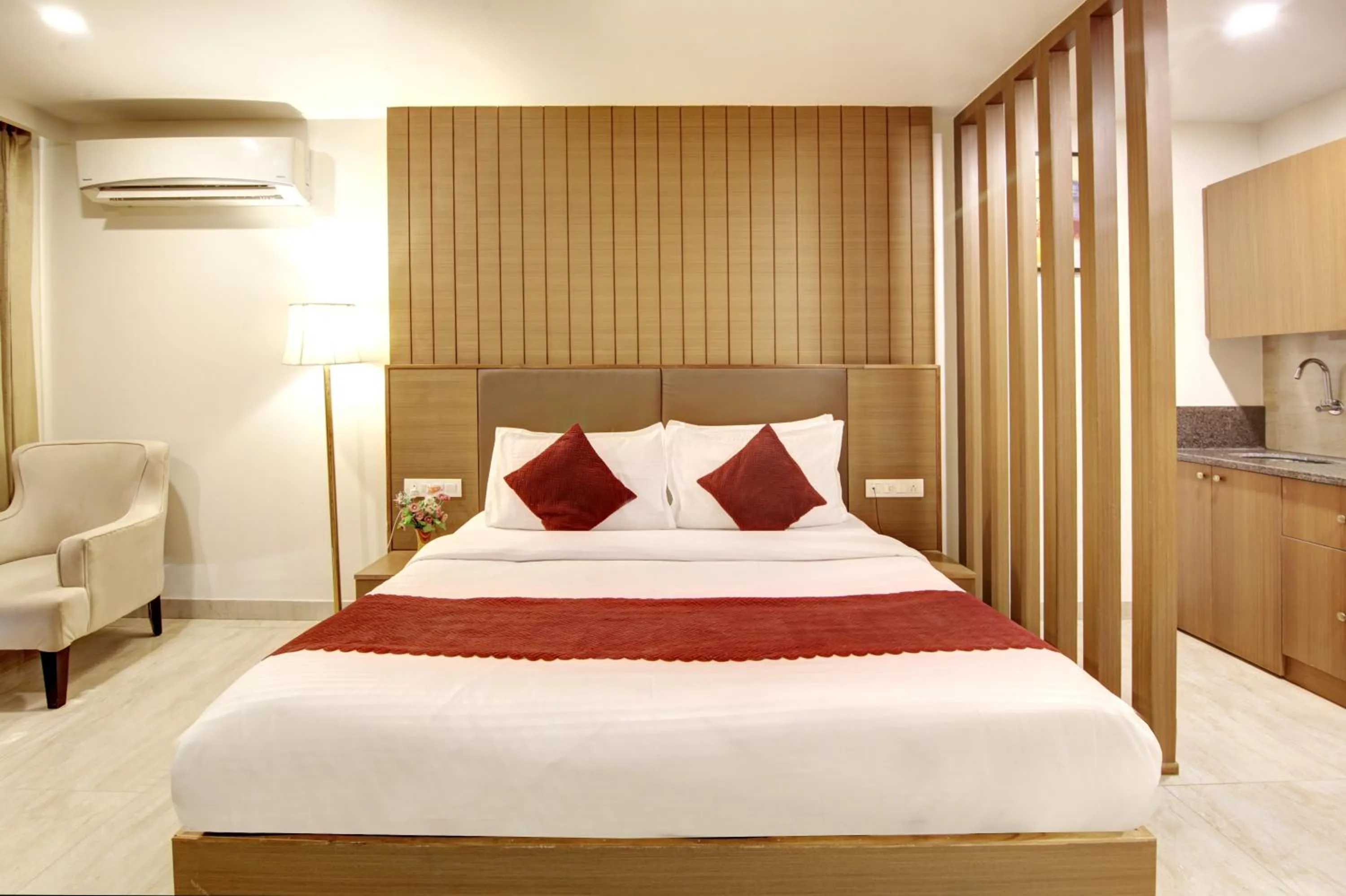 Bed in Saltstayz Select - Unitech Cyber Park