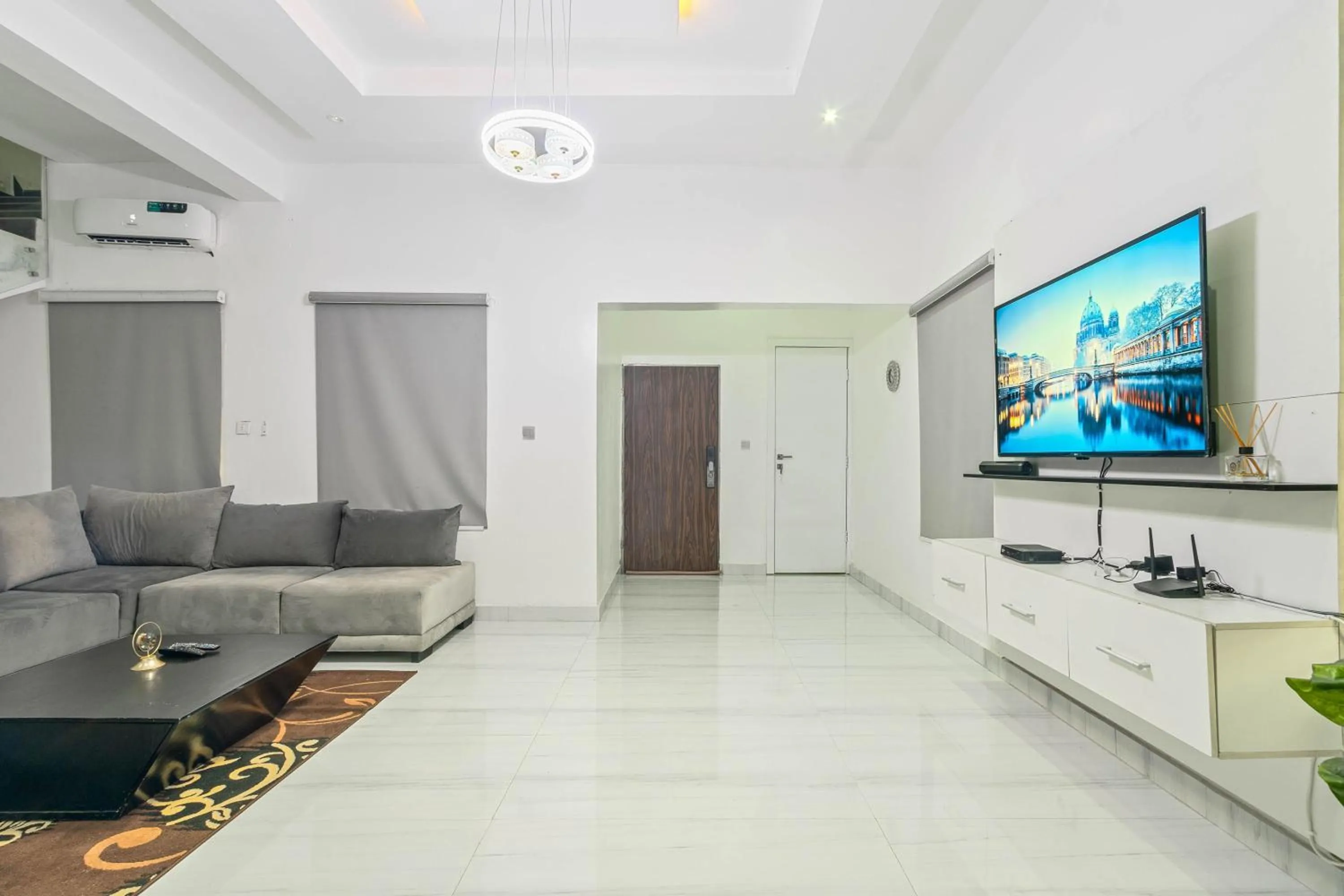 Gorgeous Short-let Apartment Lekki