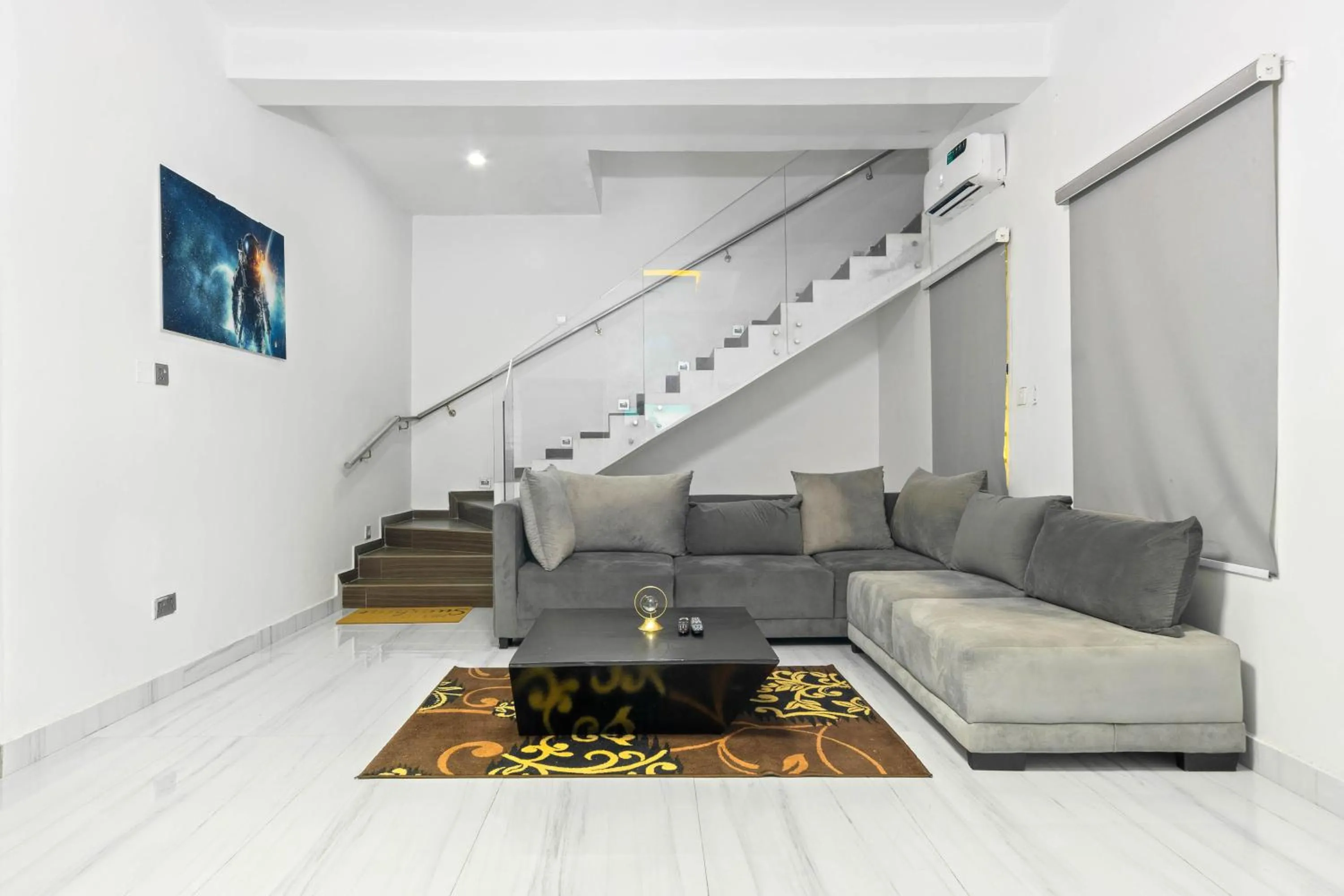 Gorgeous Short-let Apartment Lekki
