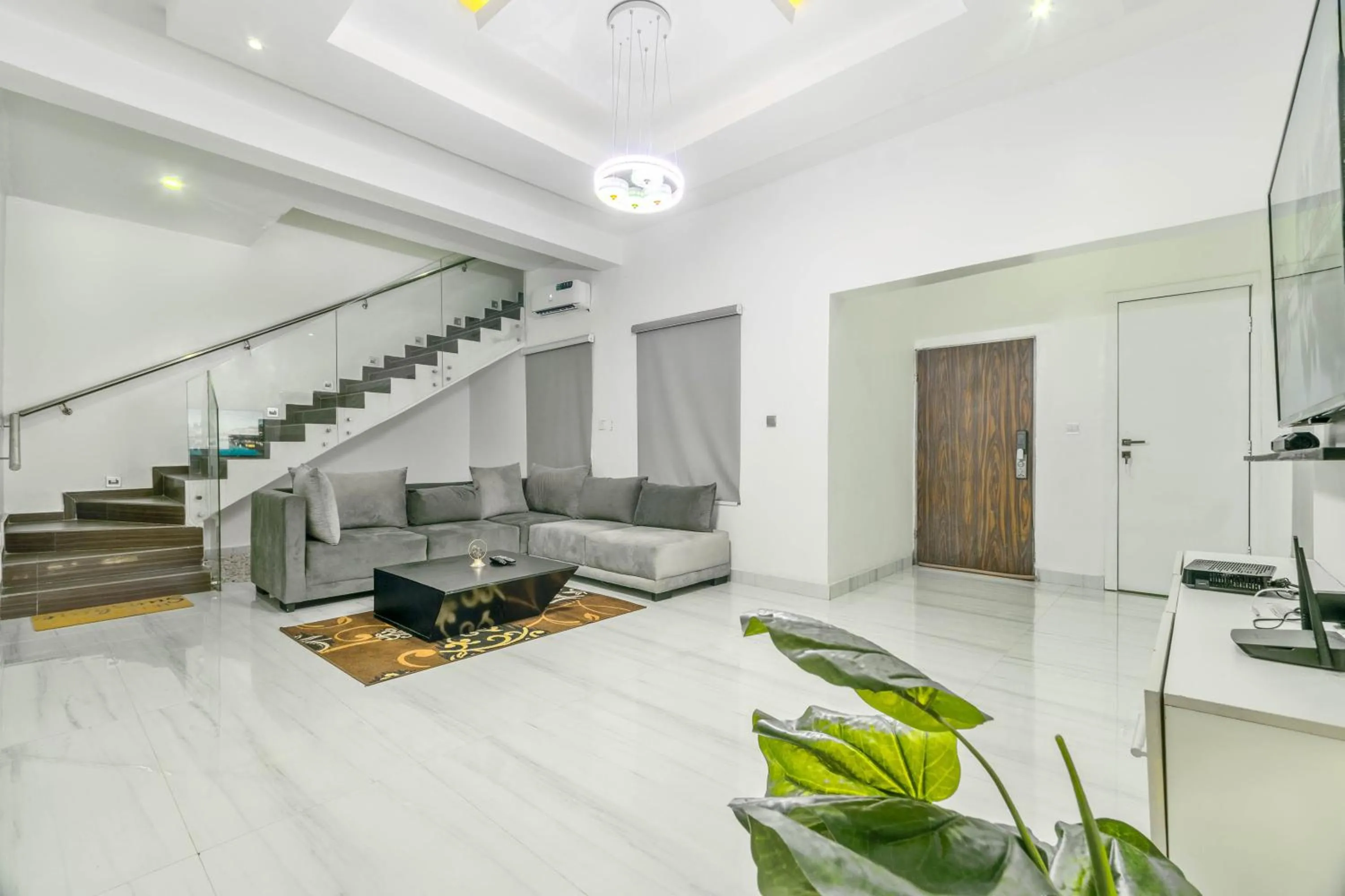 Gorgeous Short-let Apartment Lekki