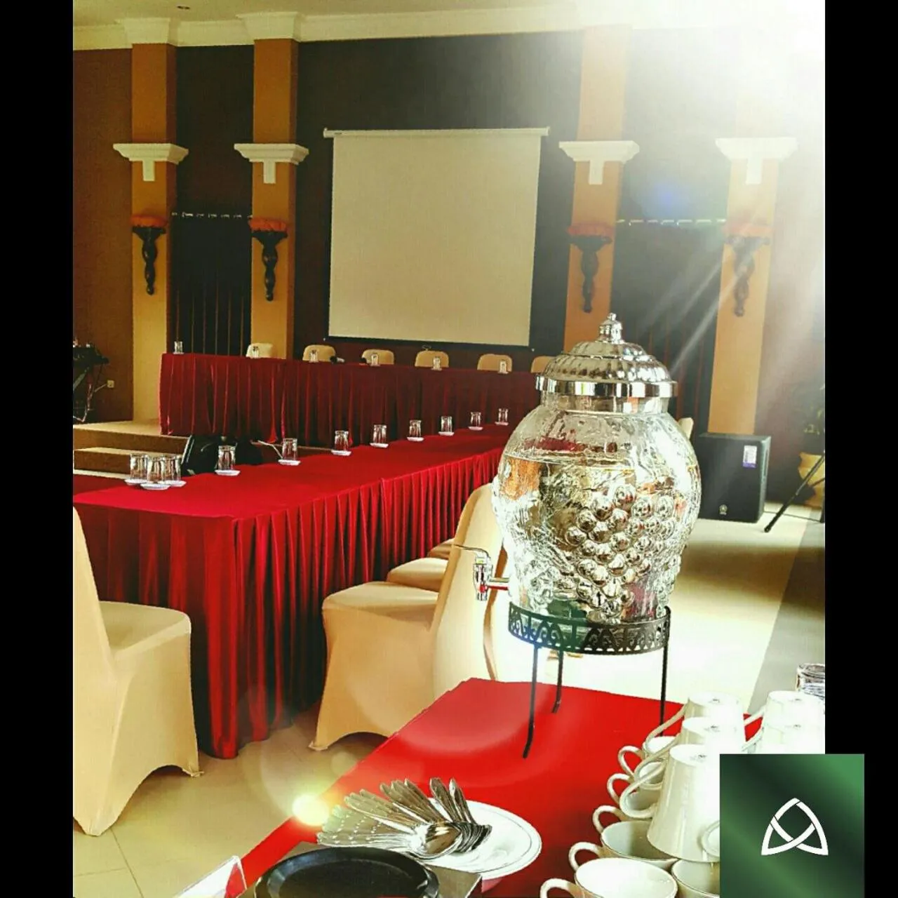 Banquet/Function facilities in Avila Ketapan Rame Hotel