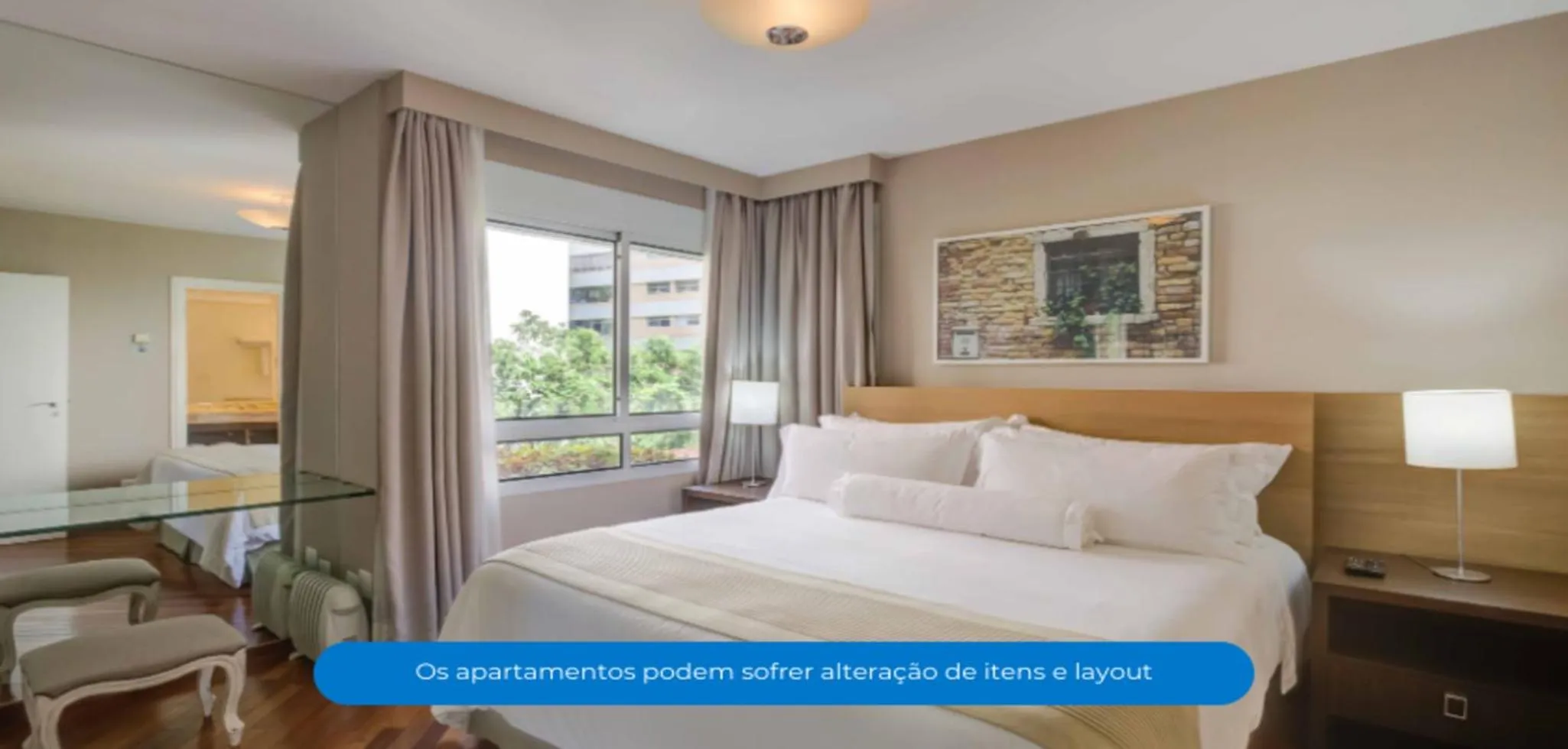 Bed in Roomo Etoile GeorgeV Jardins Residencial