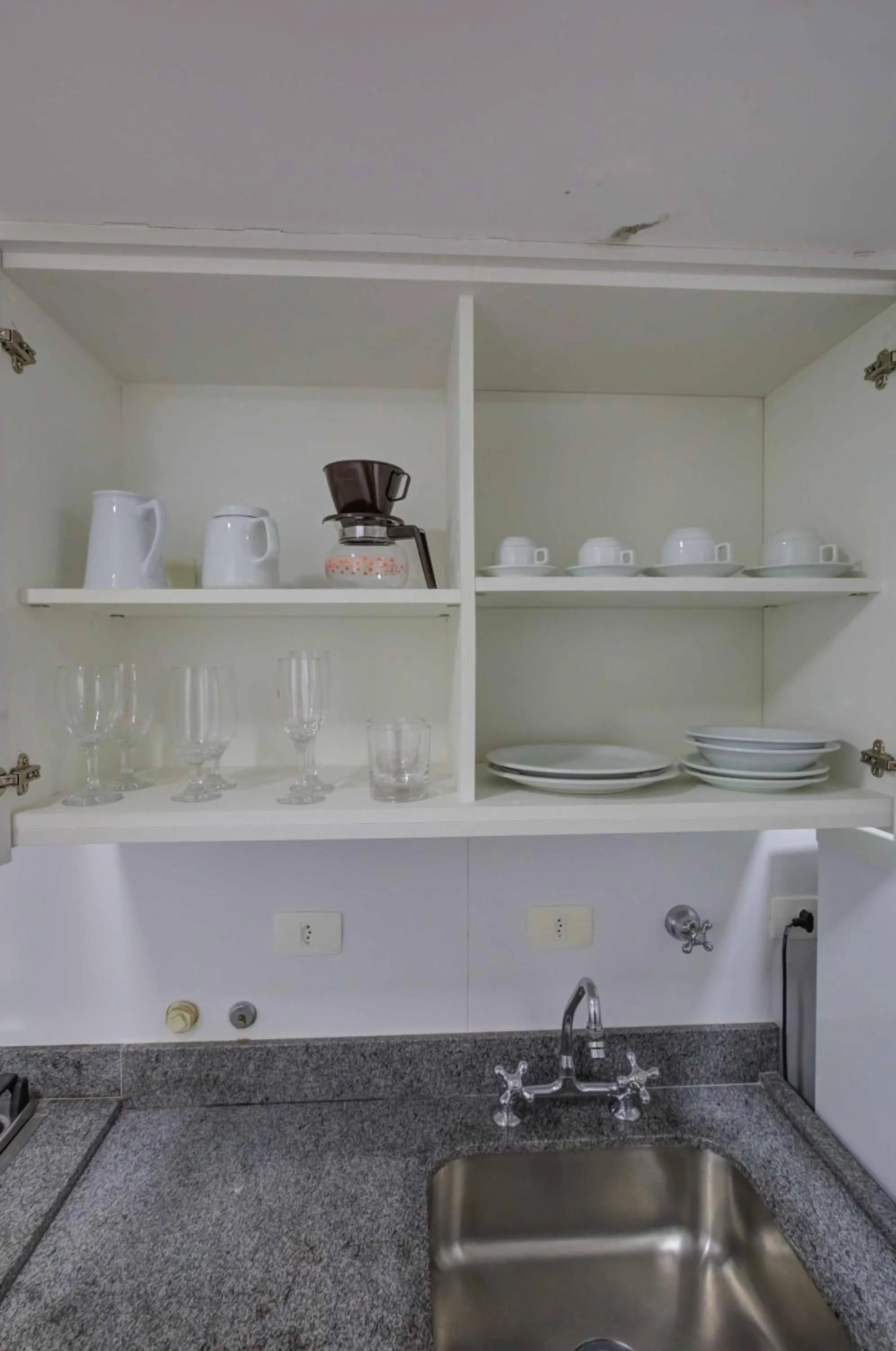 Kitchen or kitchenette in Roomo Etoile GeorgeV Jardins Residencial