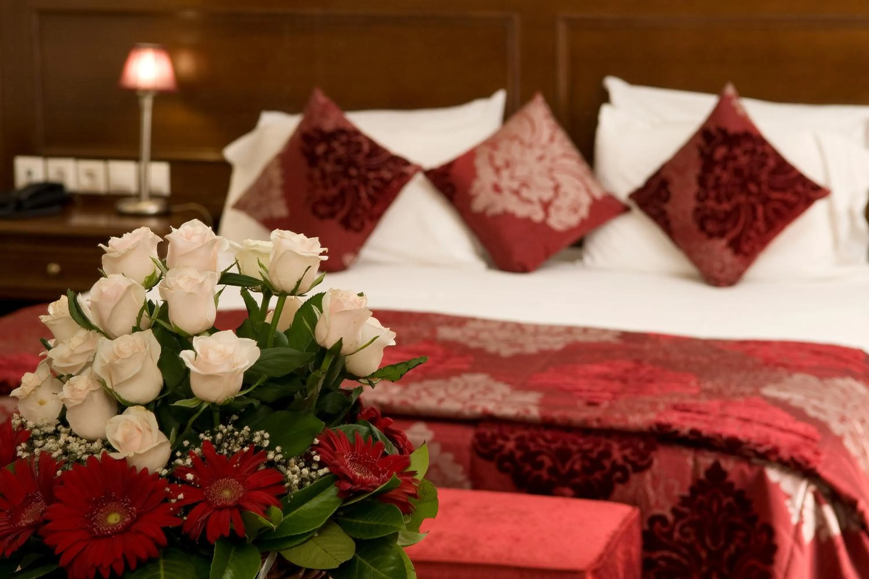 Bed in Zante Park Resort & Spa BW Premier Collection