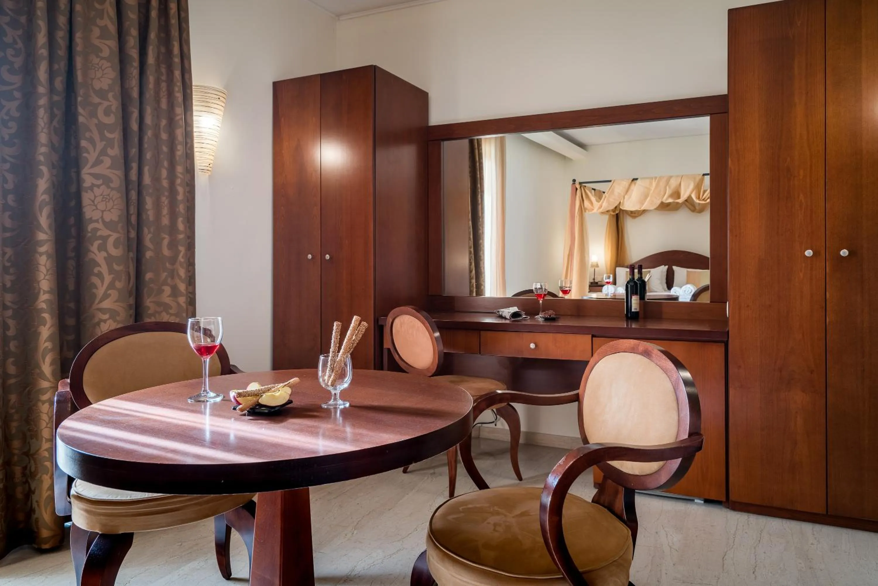 Bed in Zante Park Resort & Spa BW Premier Collection