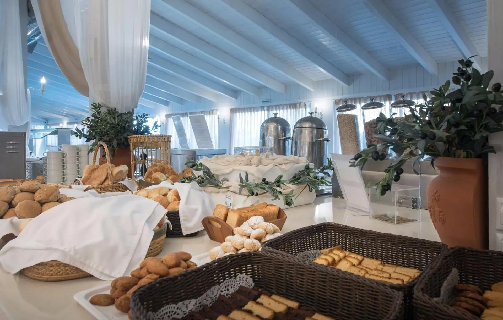 Breakfast in Galaxy Beach Resort BW Premier Collection Breakfast in Galaxy Beach Resort BW Premier Collection