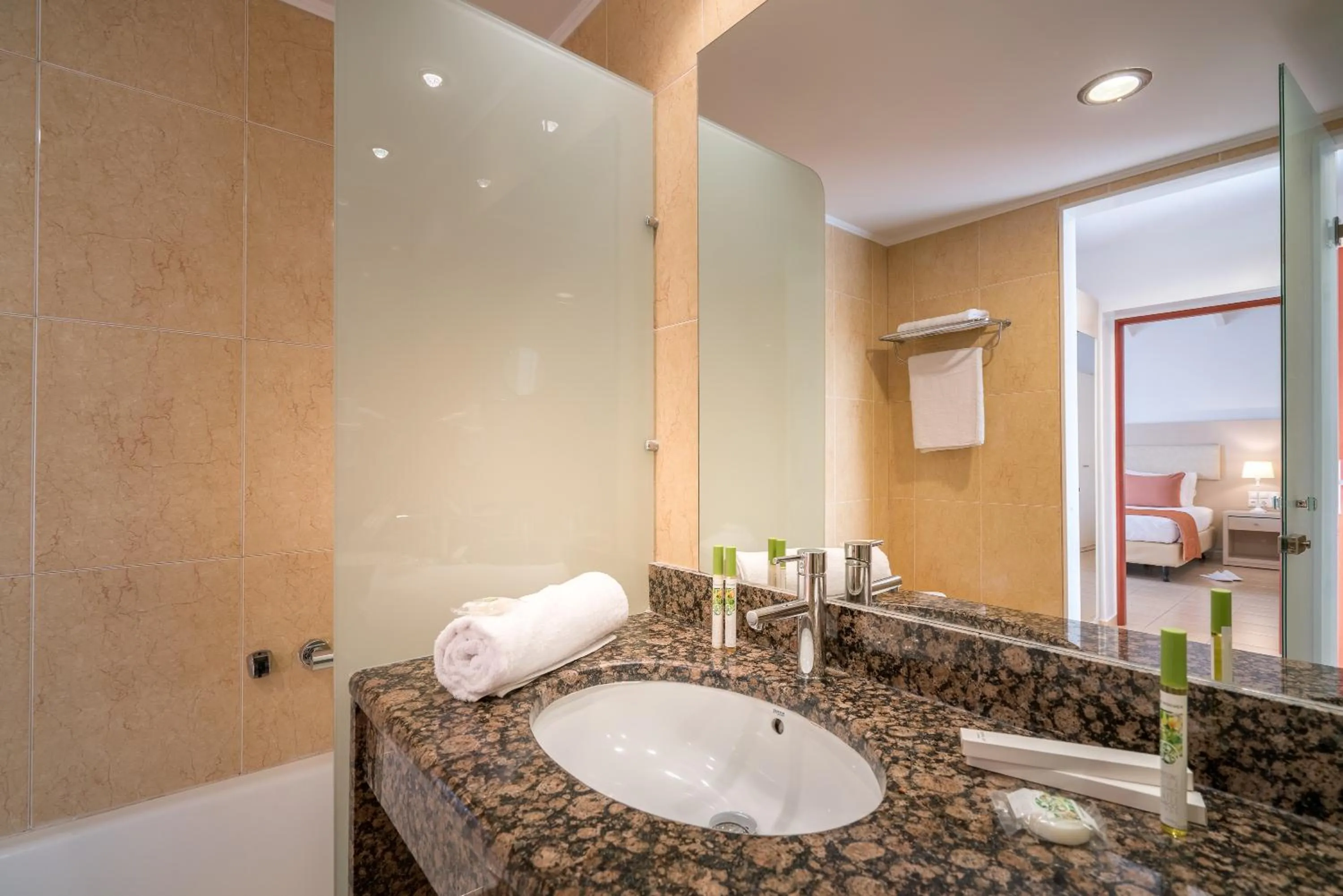 Bathroom in Galaxy Beach Resort BW Premier Collection