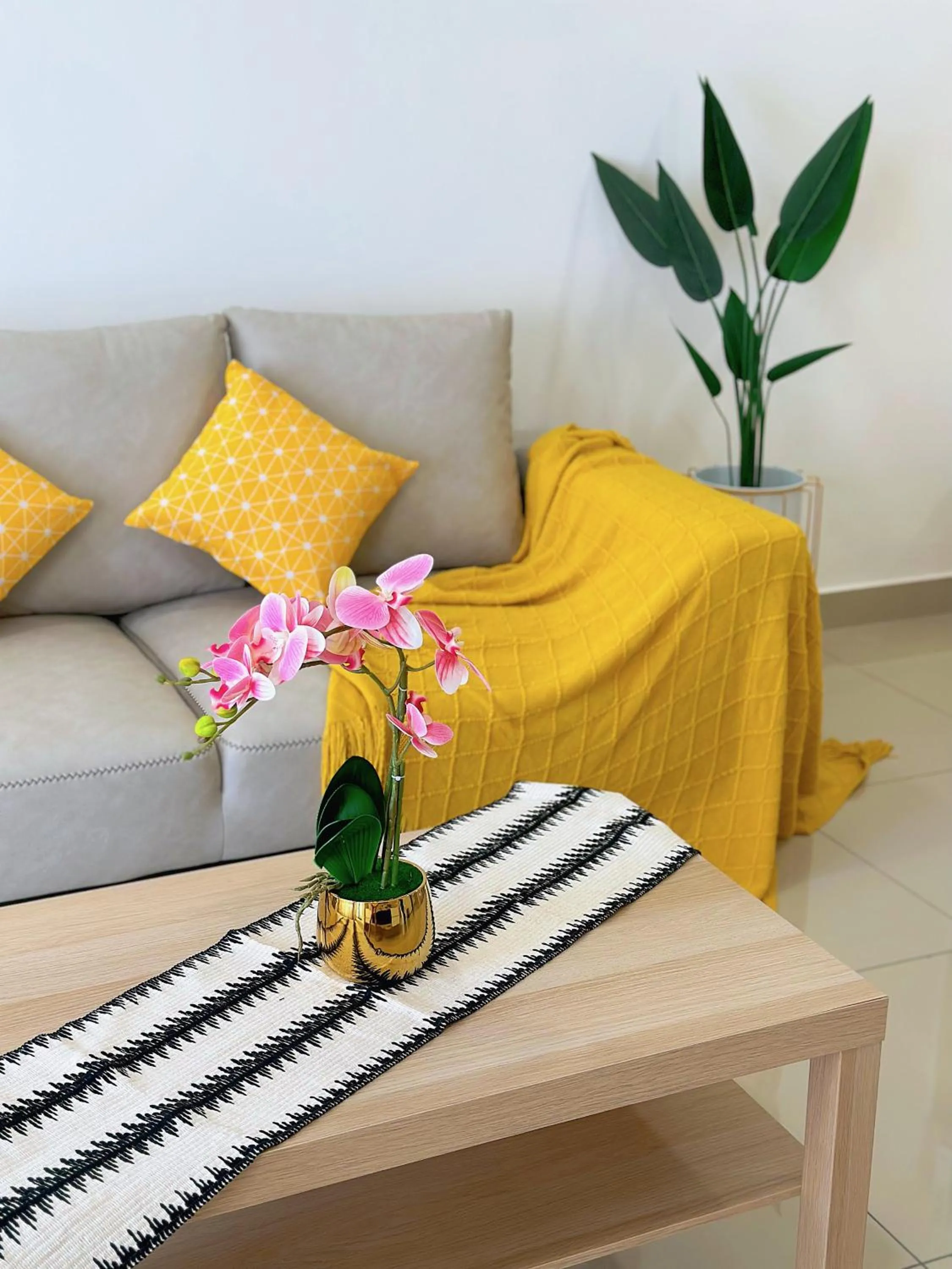 SeaView PoolView CityView BaliResidence Video game 5minJonker