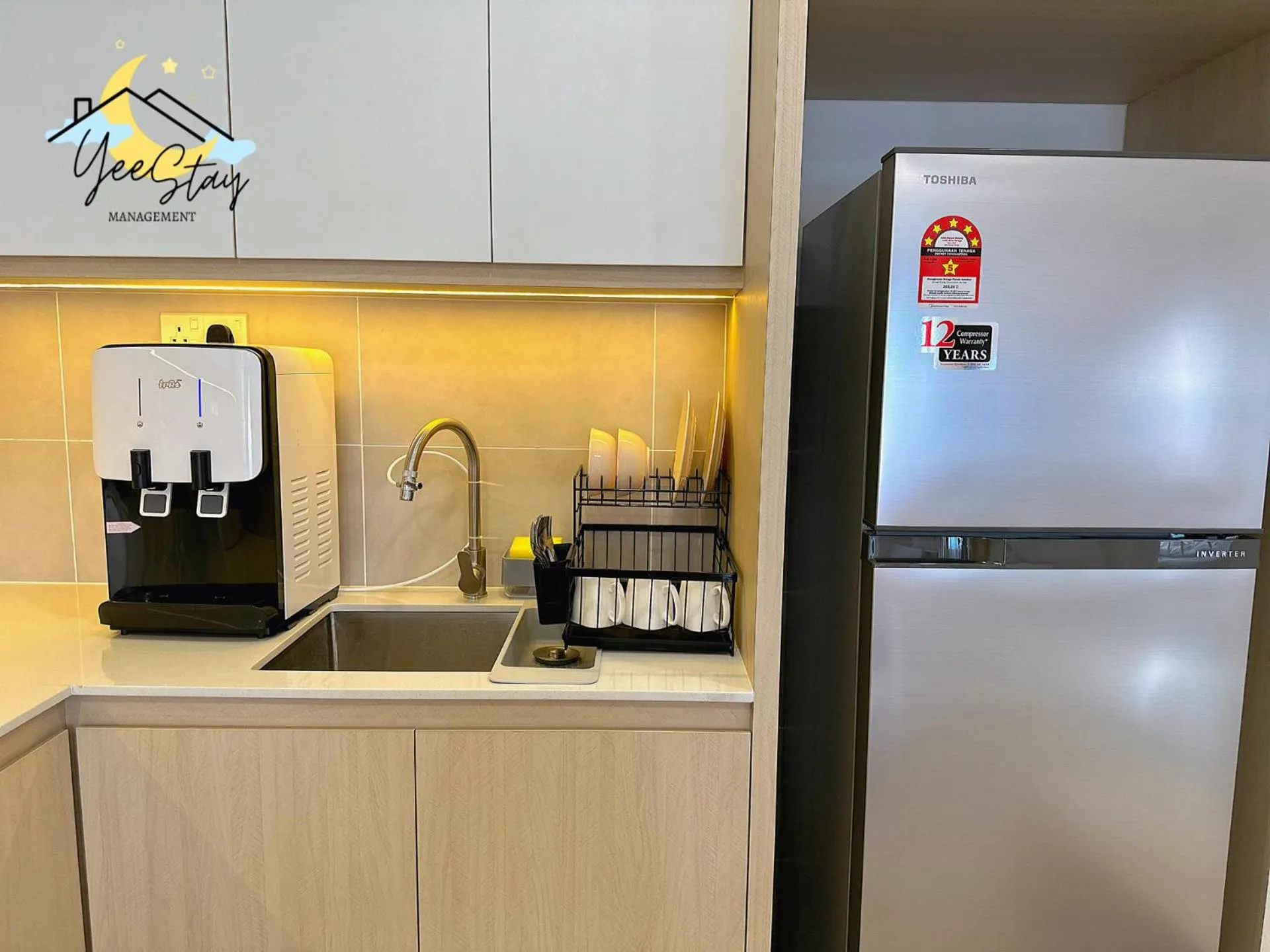 SeaView PoolView CityView BaliResidence Video game 5minJonker