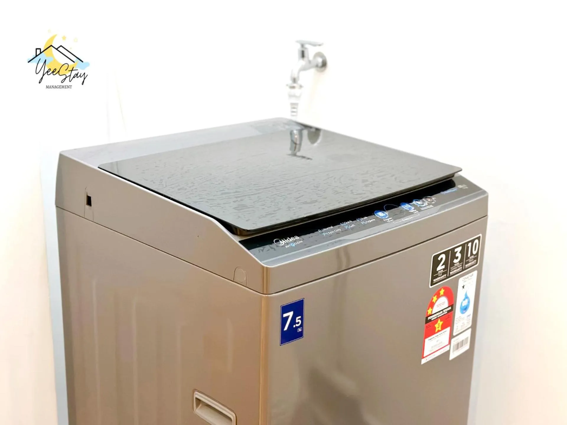 SeaView PoolView CityView BaliResidence Video game 5minJonker