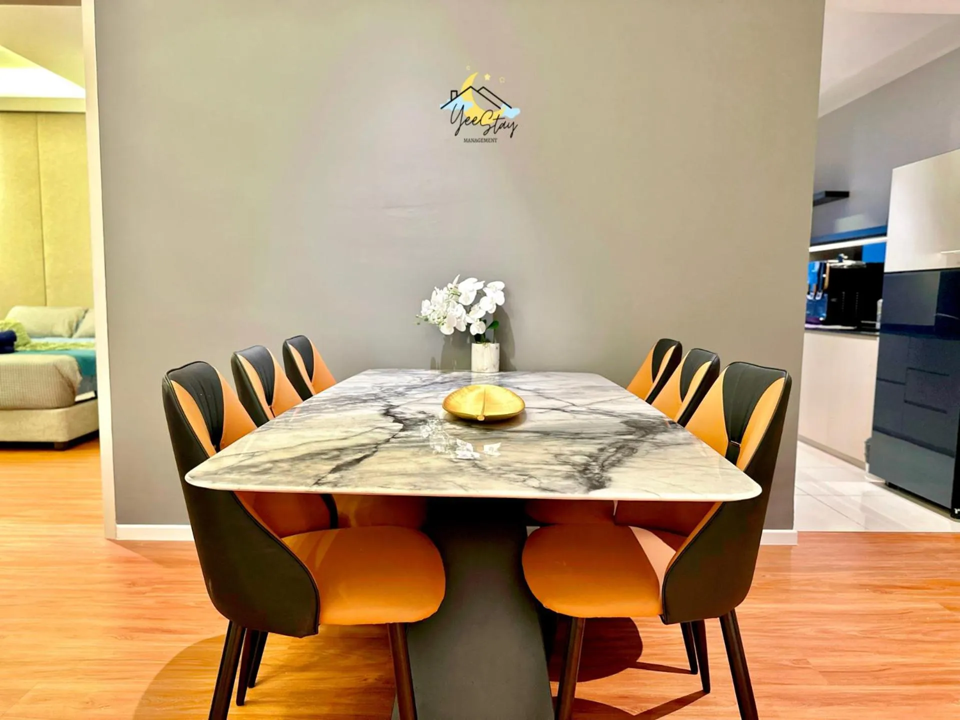 SeaView PoolView CityView BaliResidence Video game 5minJonker