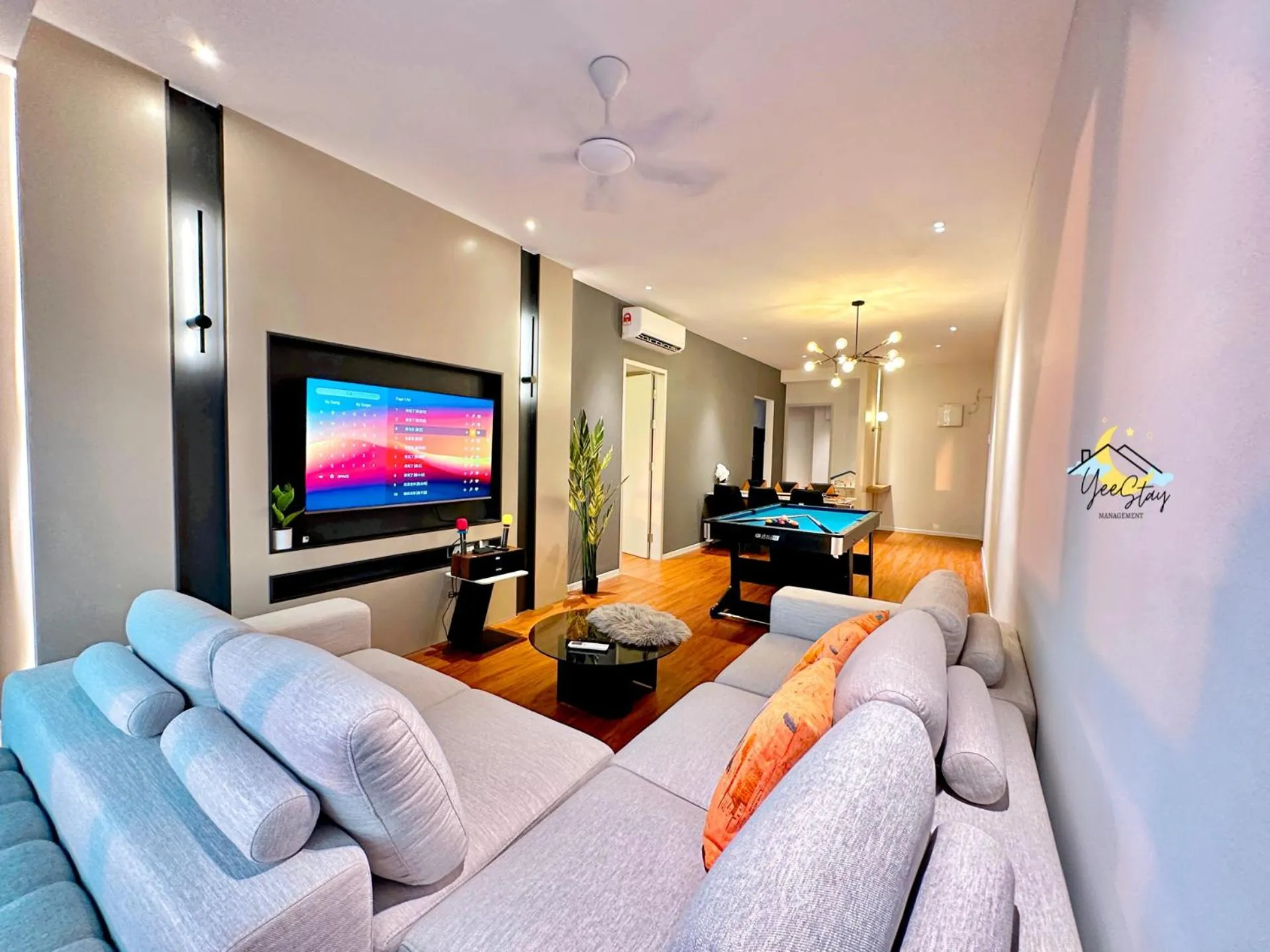 SeaView PoolView CityView BaliResidence Video game 5minJonker