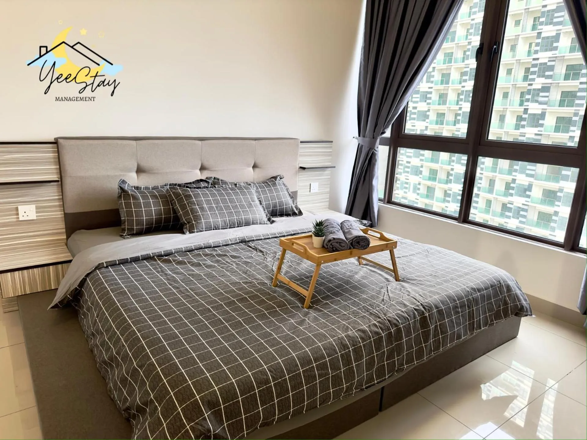 Bed in SeaView PoolView CityView BaliResidence Video game 5minJonker