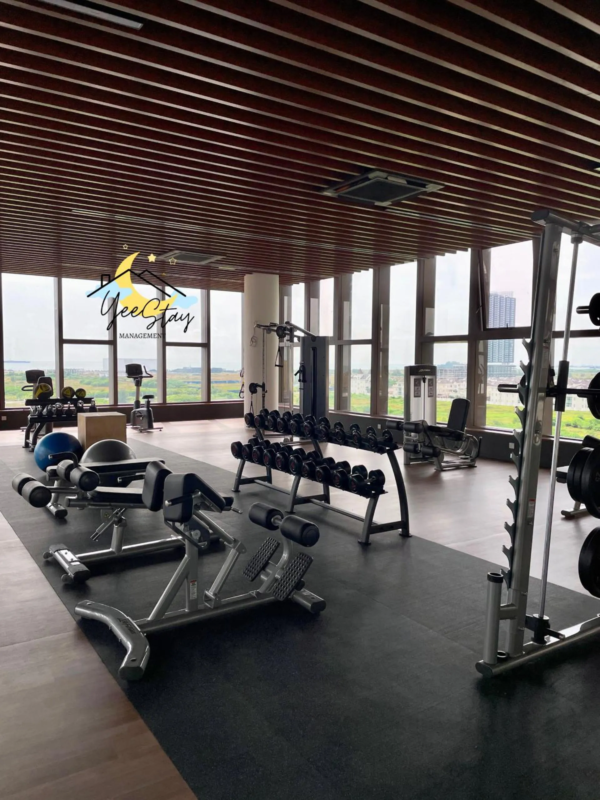 SeaView PoolView CityView BaliResidence Video game 5minJonker