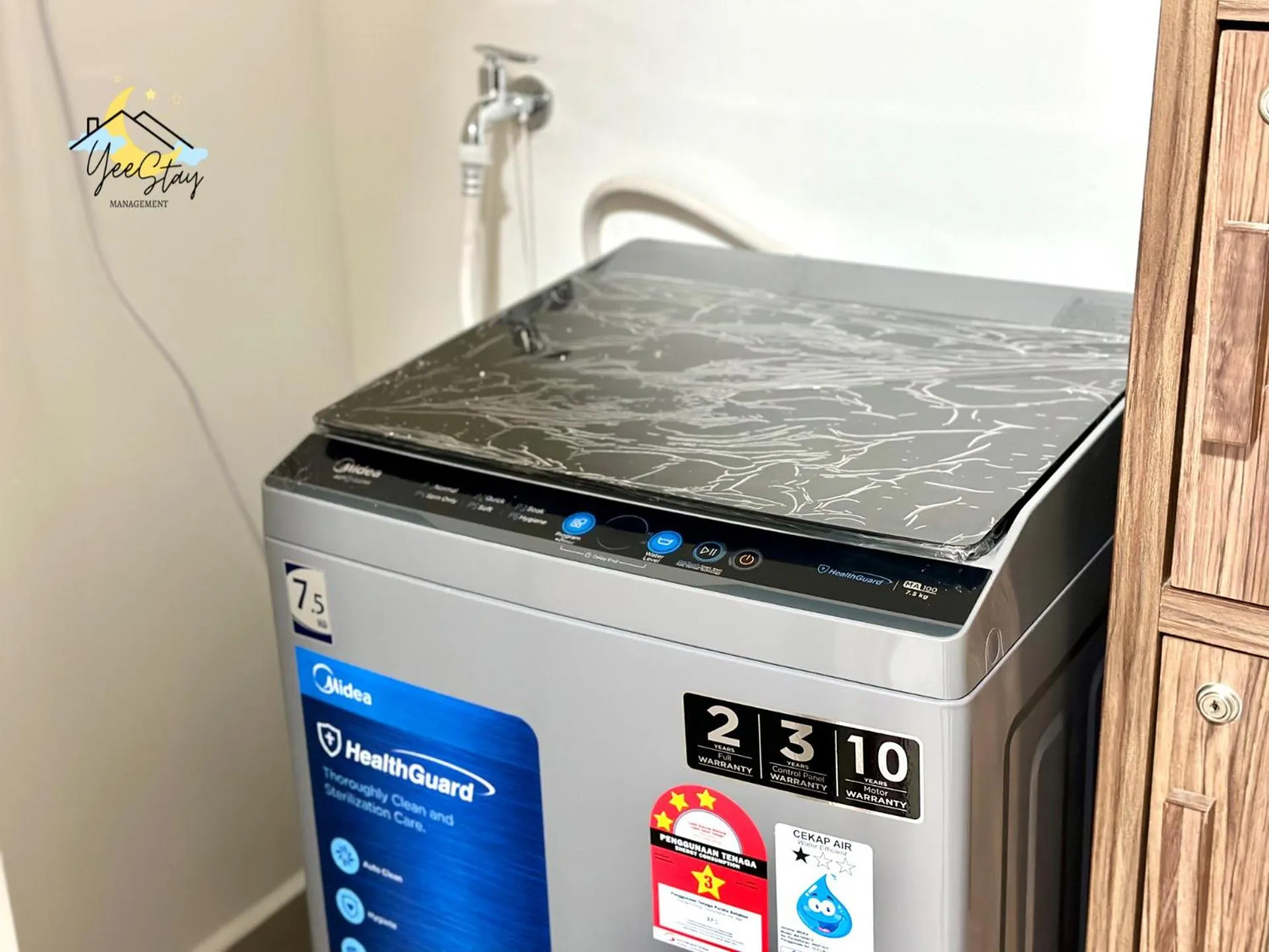 SeaView PoolView CityView BaliResidence Video game 5minJonker