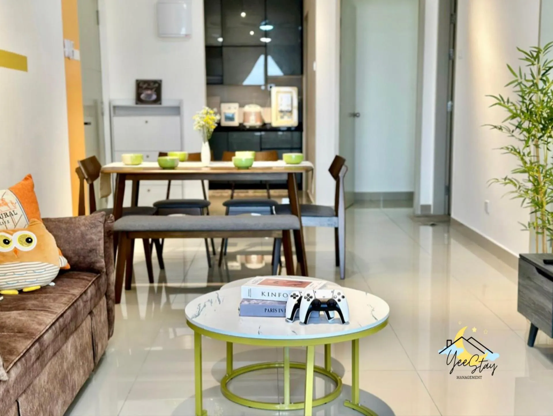 SeaView PoolView CityView BaliResidence Video game 5minJonker