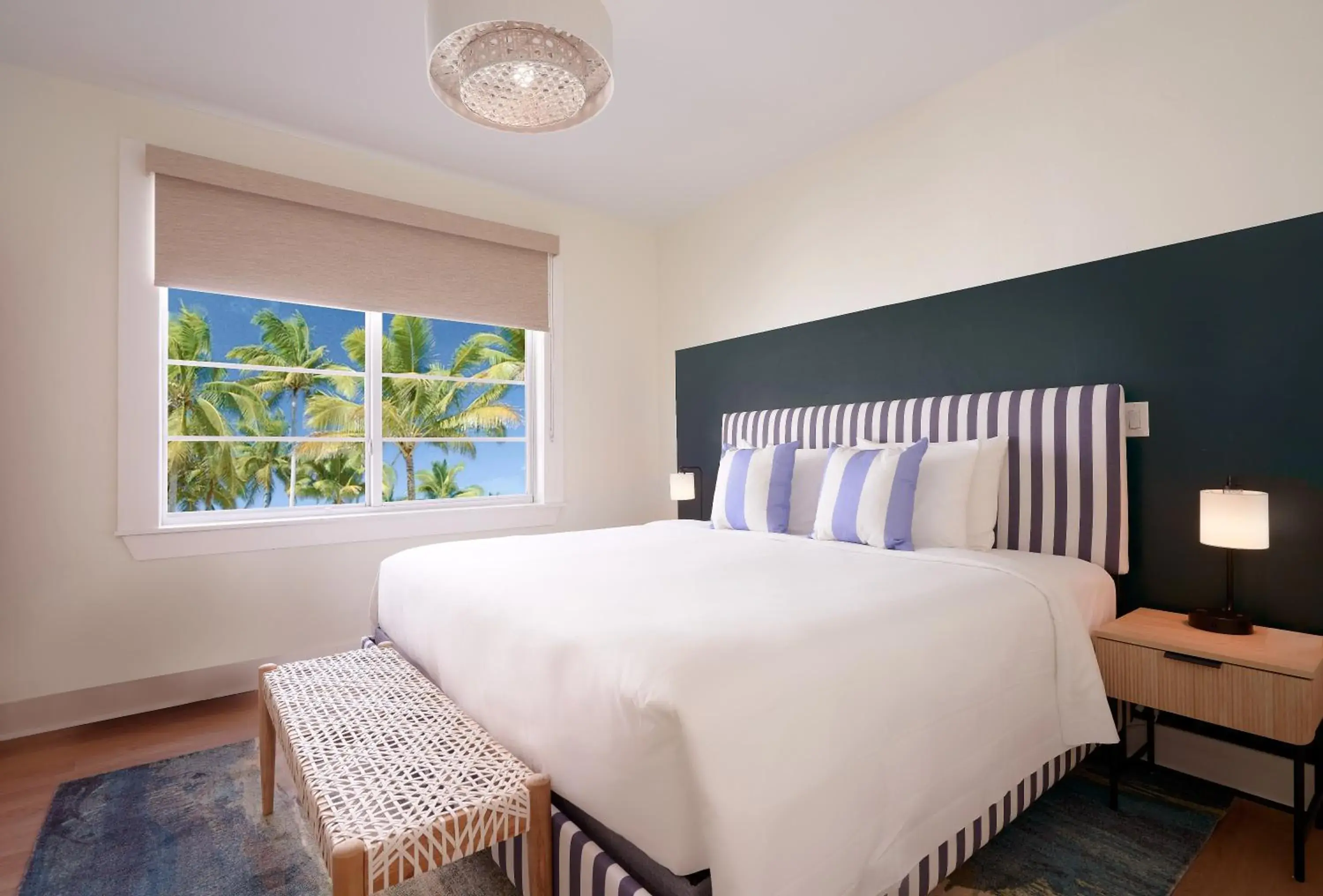 Deluxe King Suite in Pantera Rosa Deluxe King Suite in Pantera Rosa