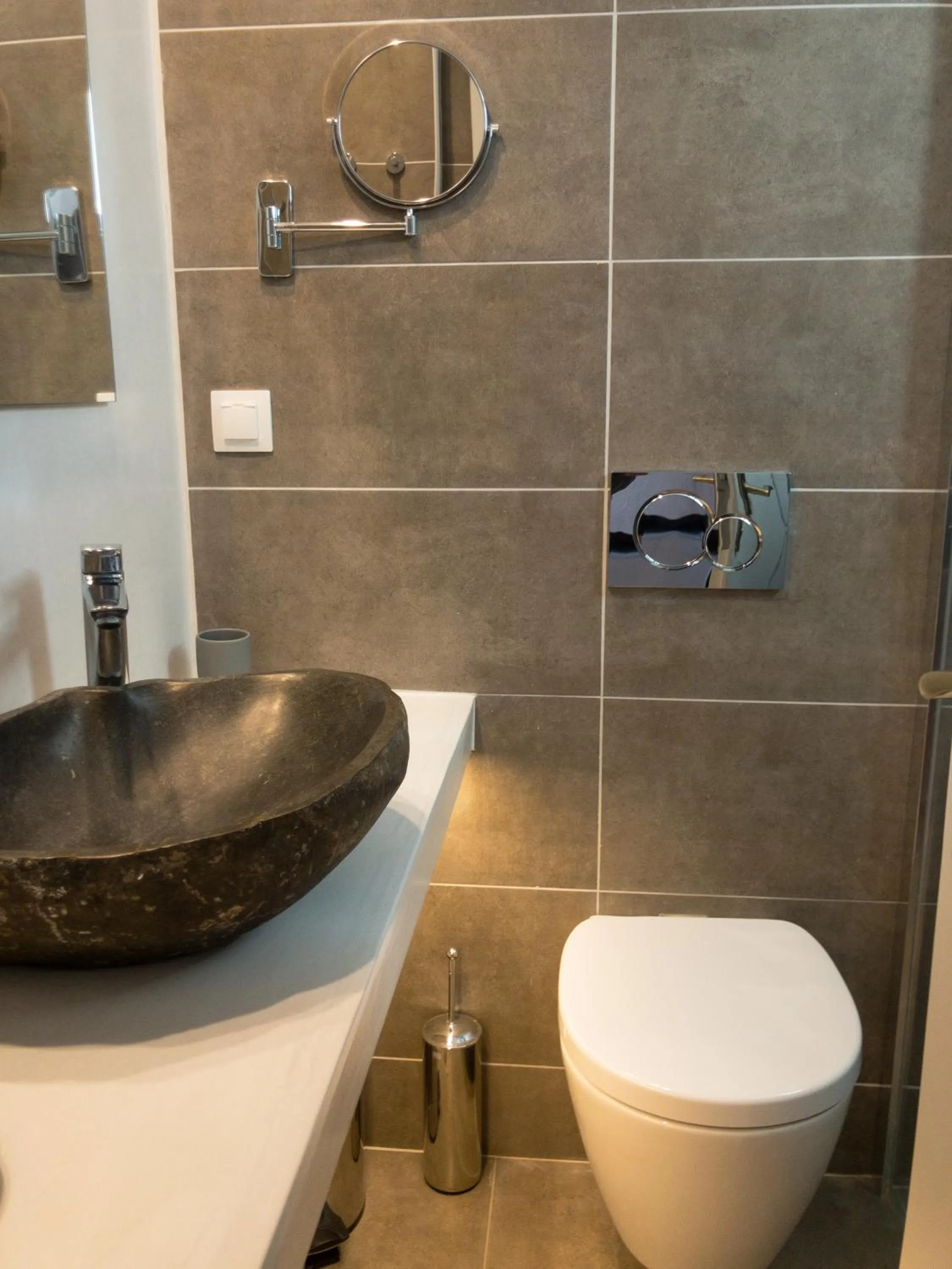 Bathroom in Golden Sun