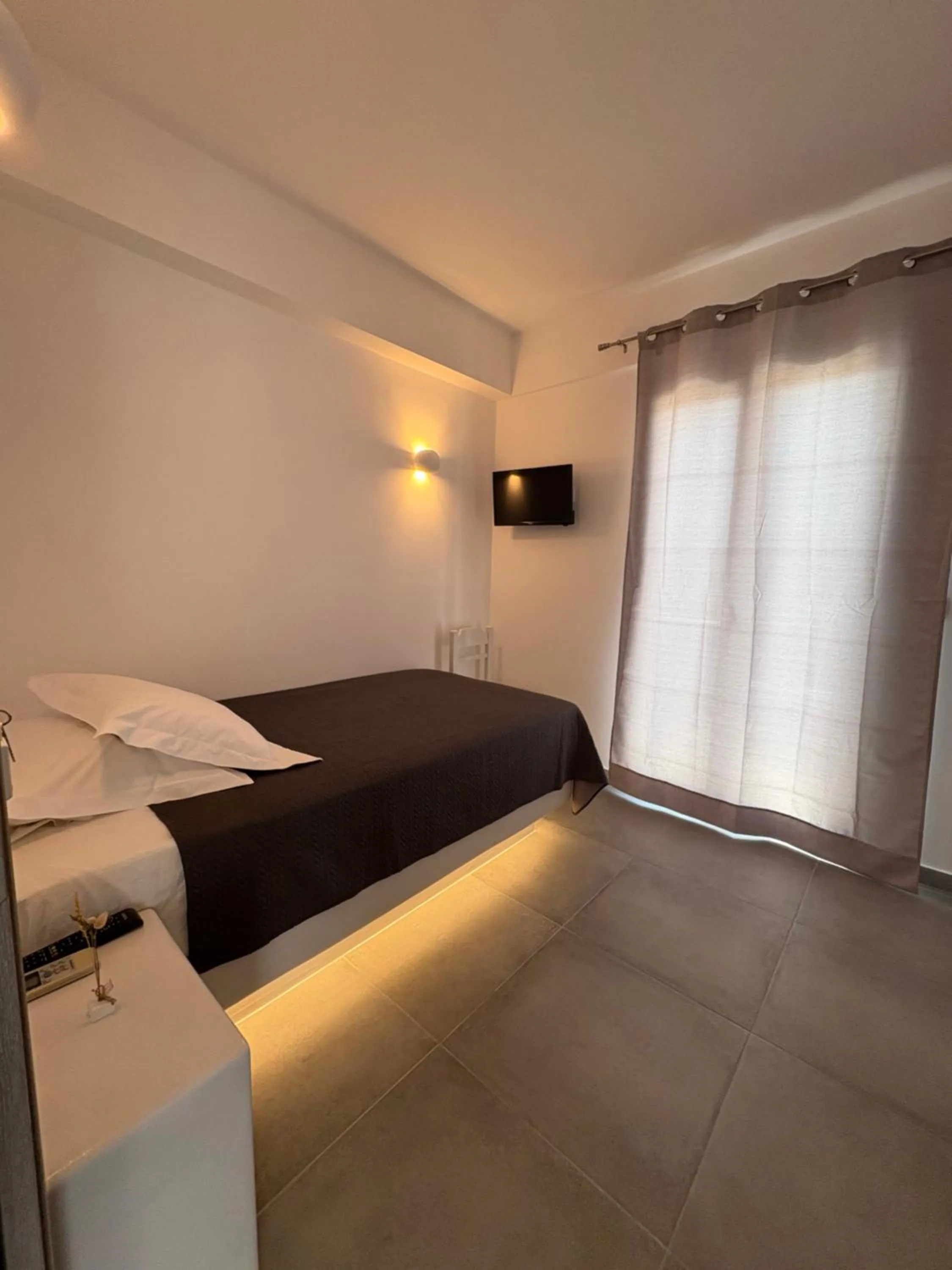 Bedroom, Bed in Golden Sun