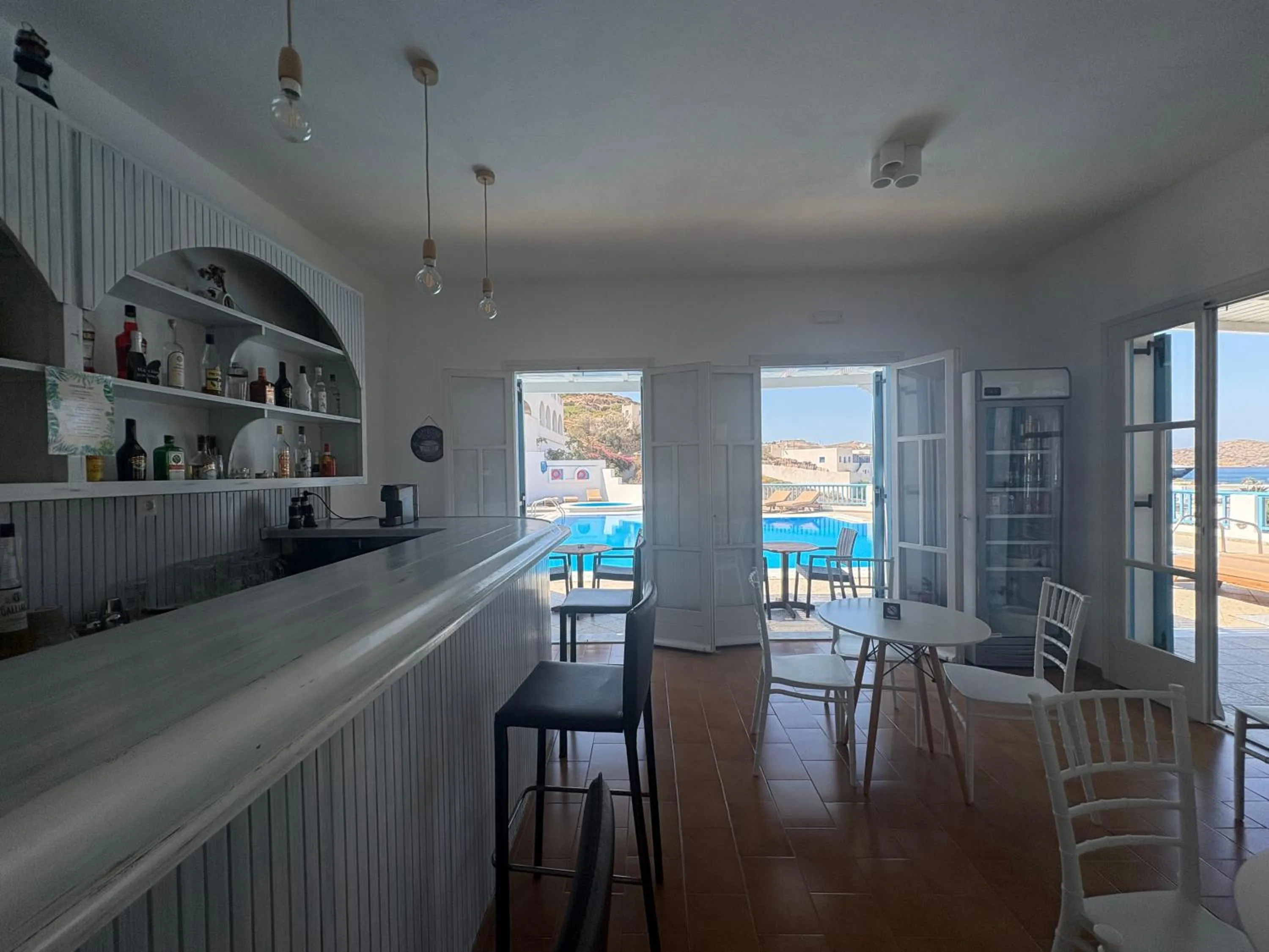 Lounge or bar in Golden Sun