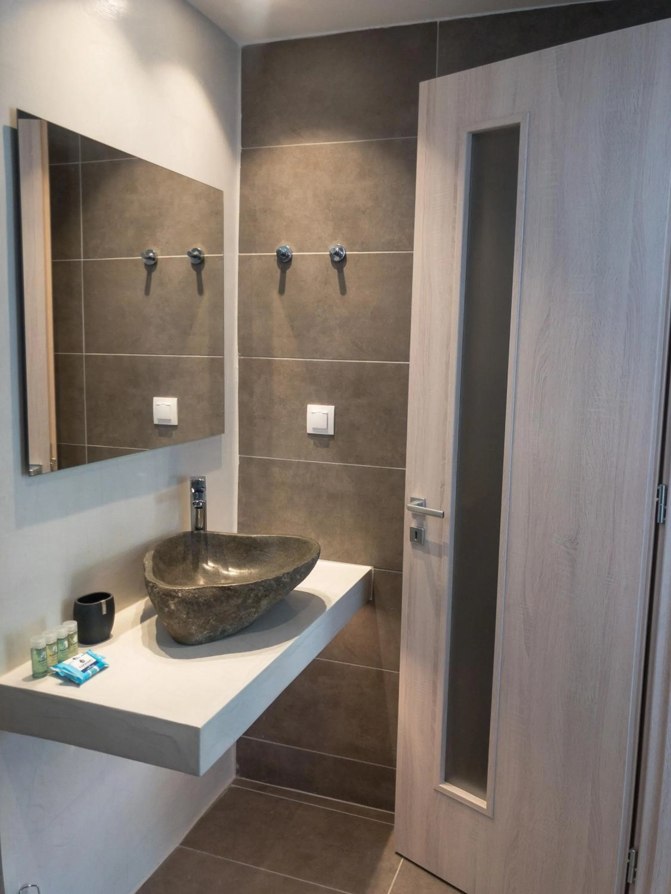 Bathroom in Golden Sun