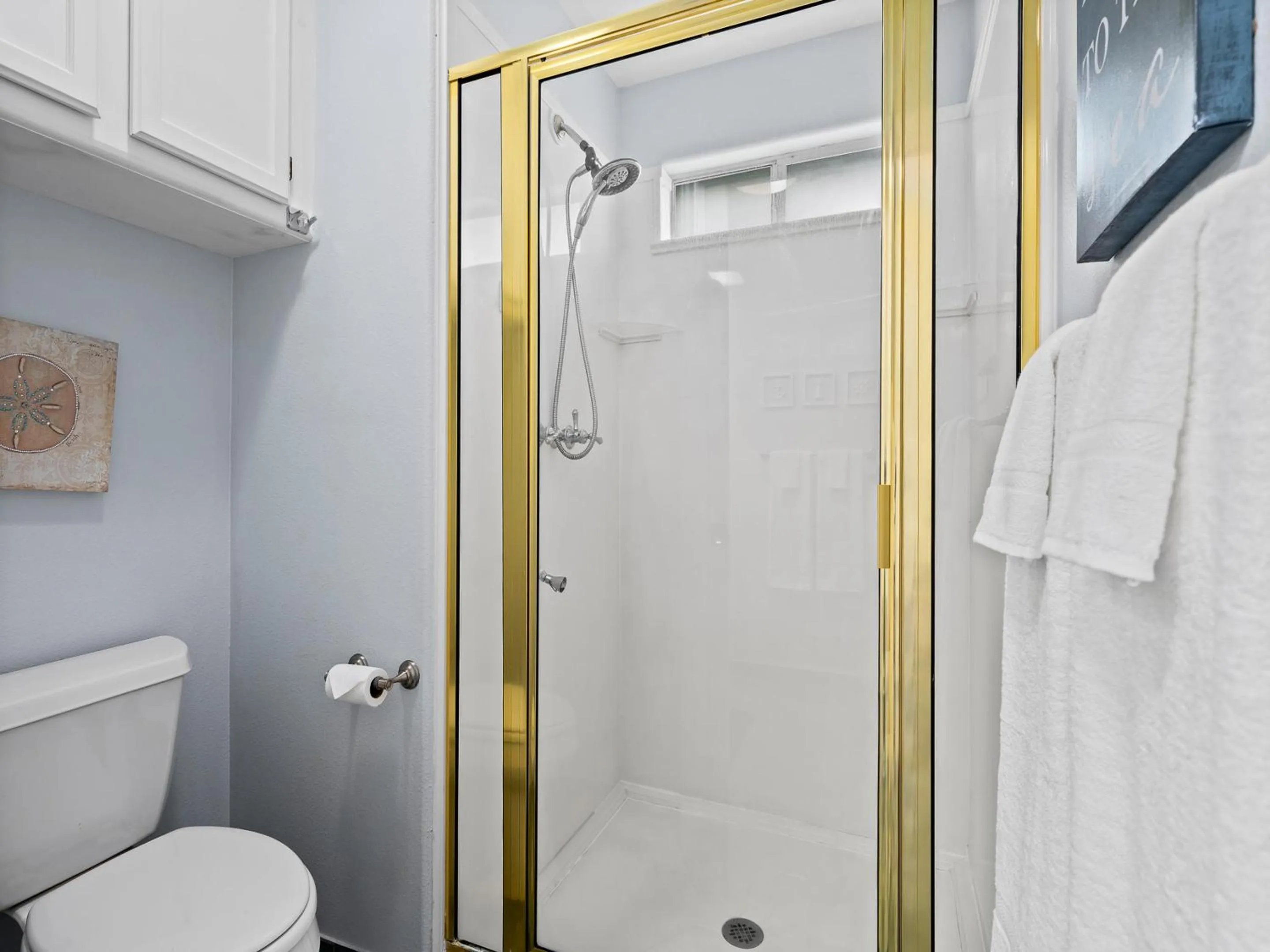 Property building in Sandy Pants Beach House