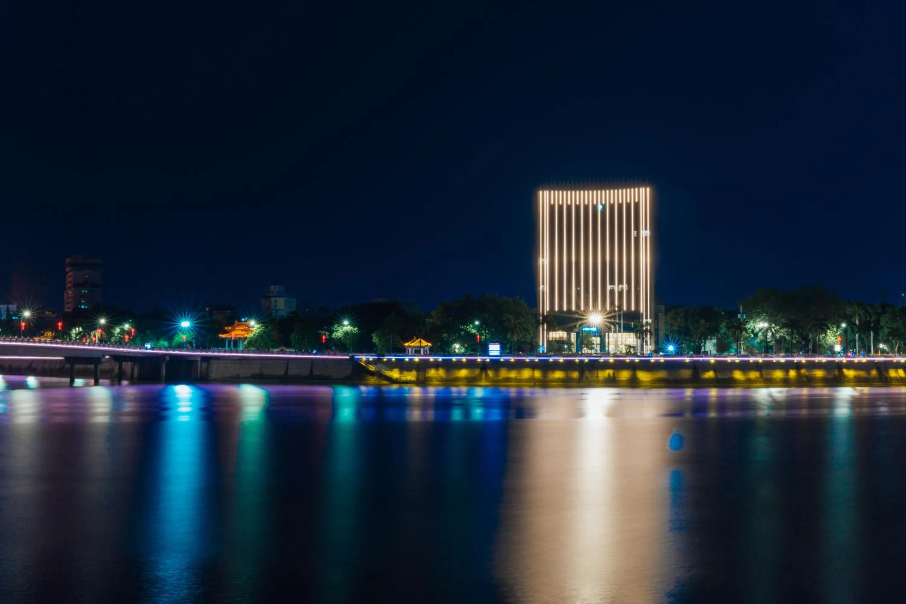 White Swan Guest House MeiZhou