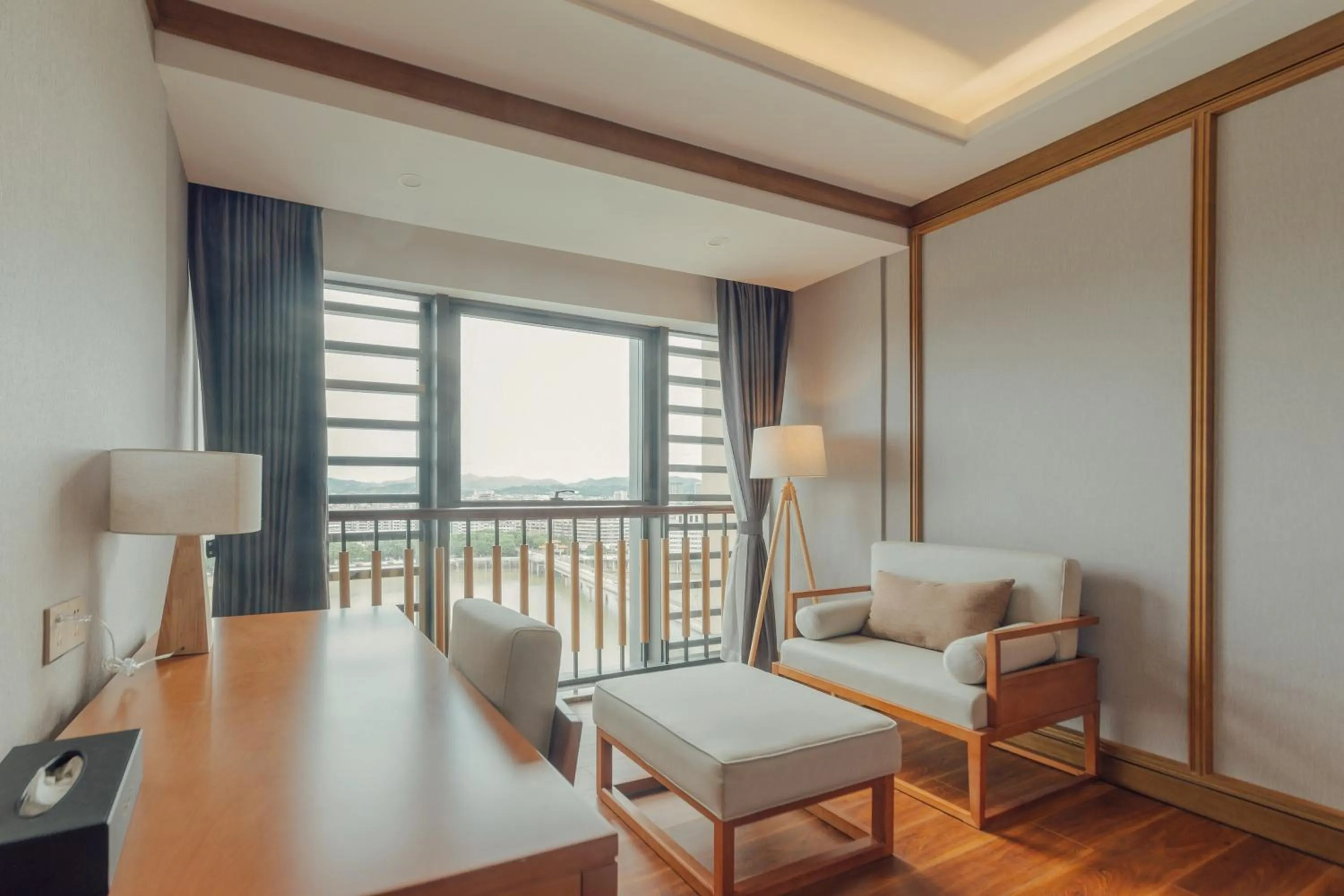 White Swan Guest House MeiZhou