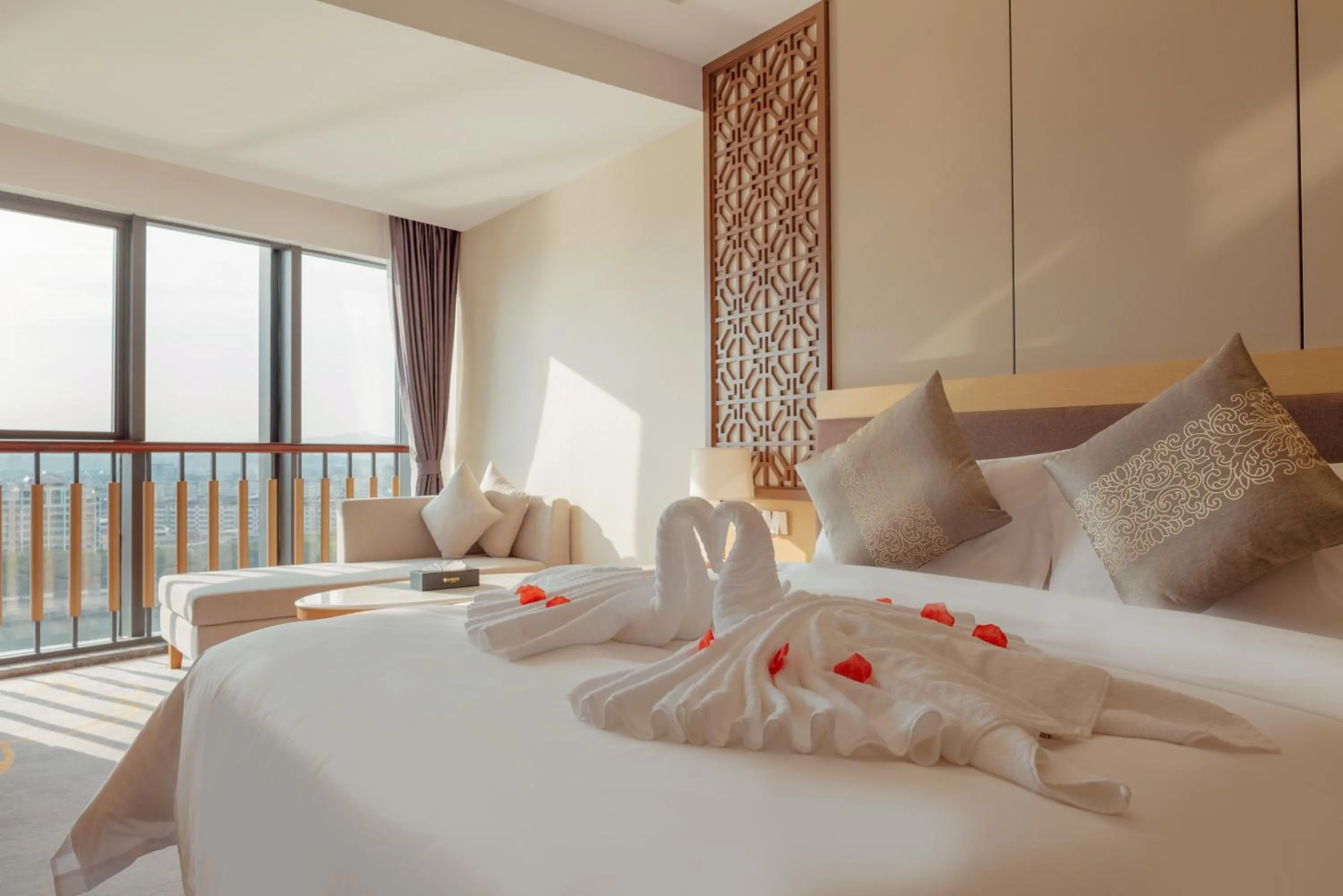 Bed in White Swan Guest House MeiZhou