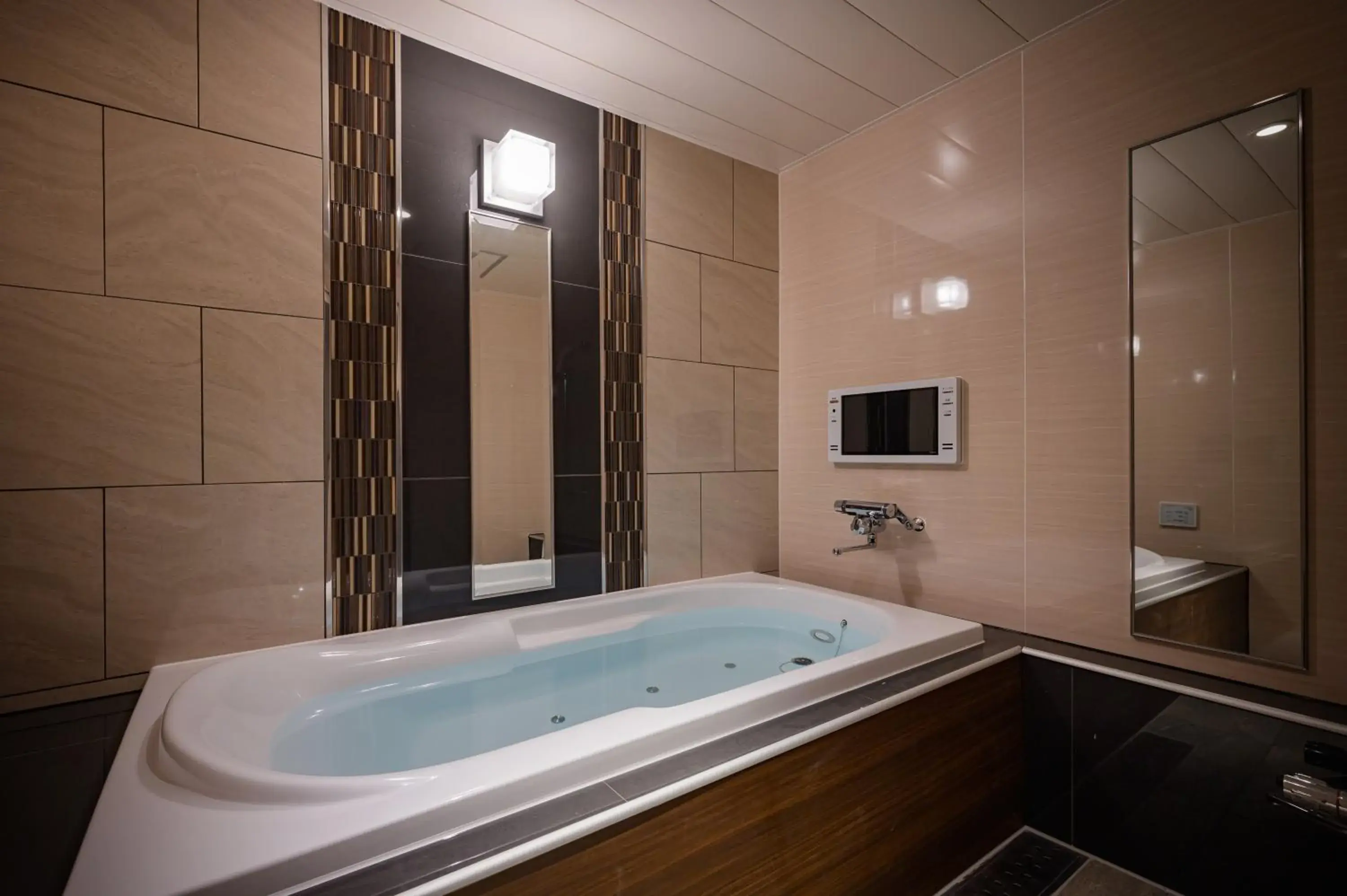 Shower in HOTEL STAR RESORT aroma Shower in HOTEL STAR RESORT aroma