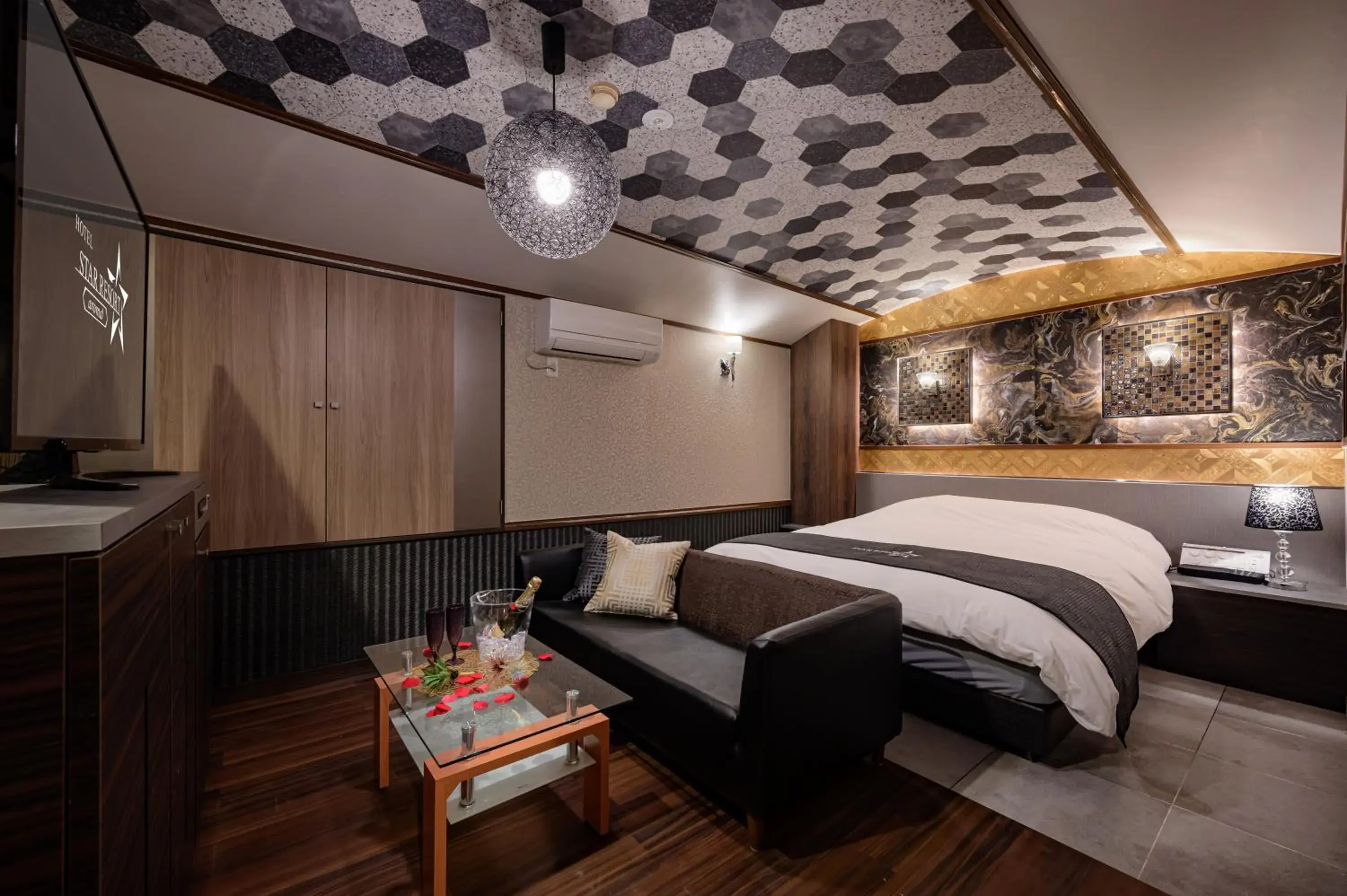 Bed in HOTEL STAR RESORT aroma Bed in HOTEL STAR RESORT aroma