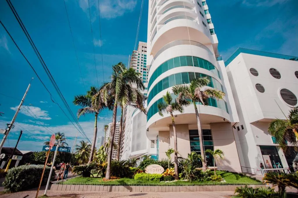 Property building in TU VISTA IDEAL