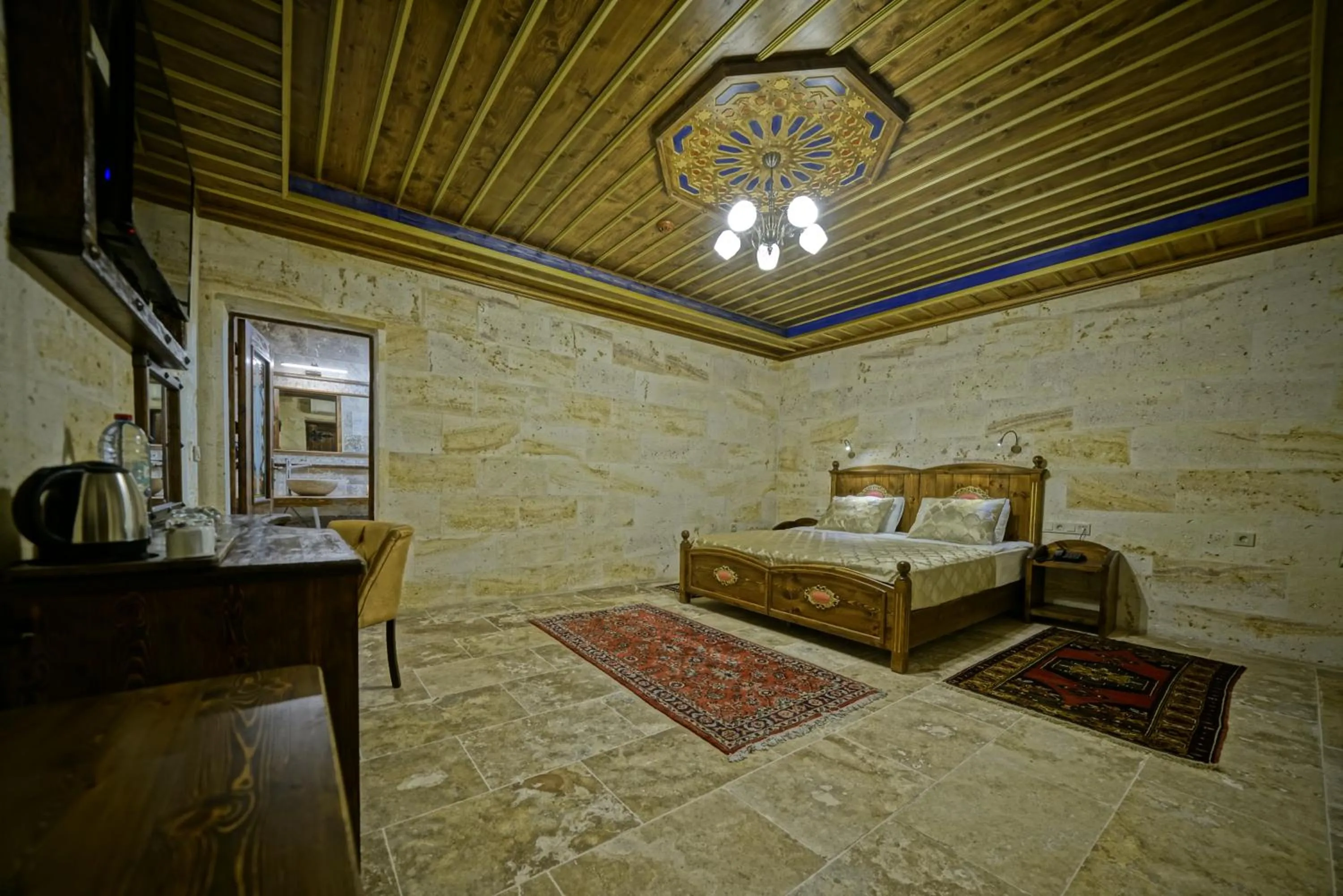 Photo of the whole room, Bed in Zultanite Cappadocia Hotel