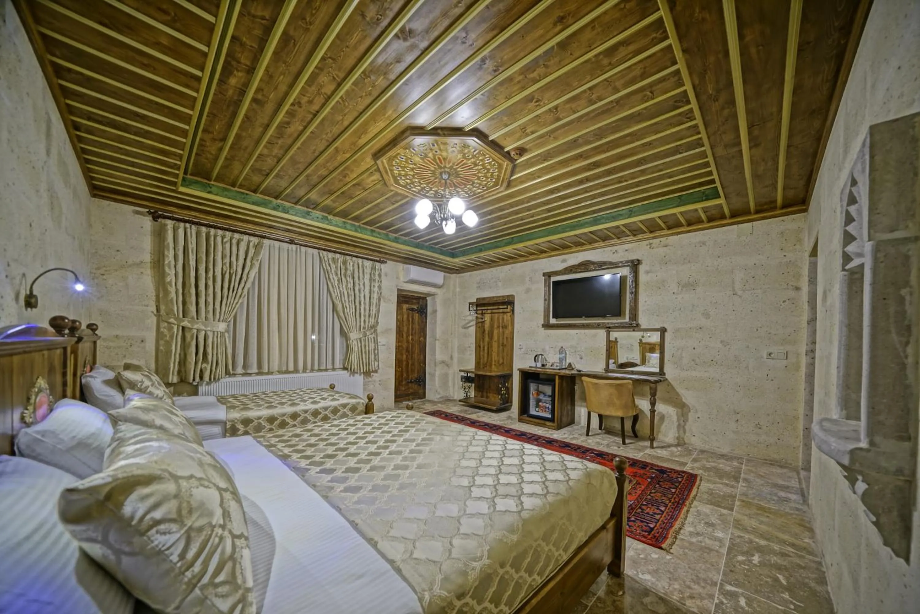 Photo of the whole room, Bed in Zultanite Cappadocia Hotel