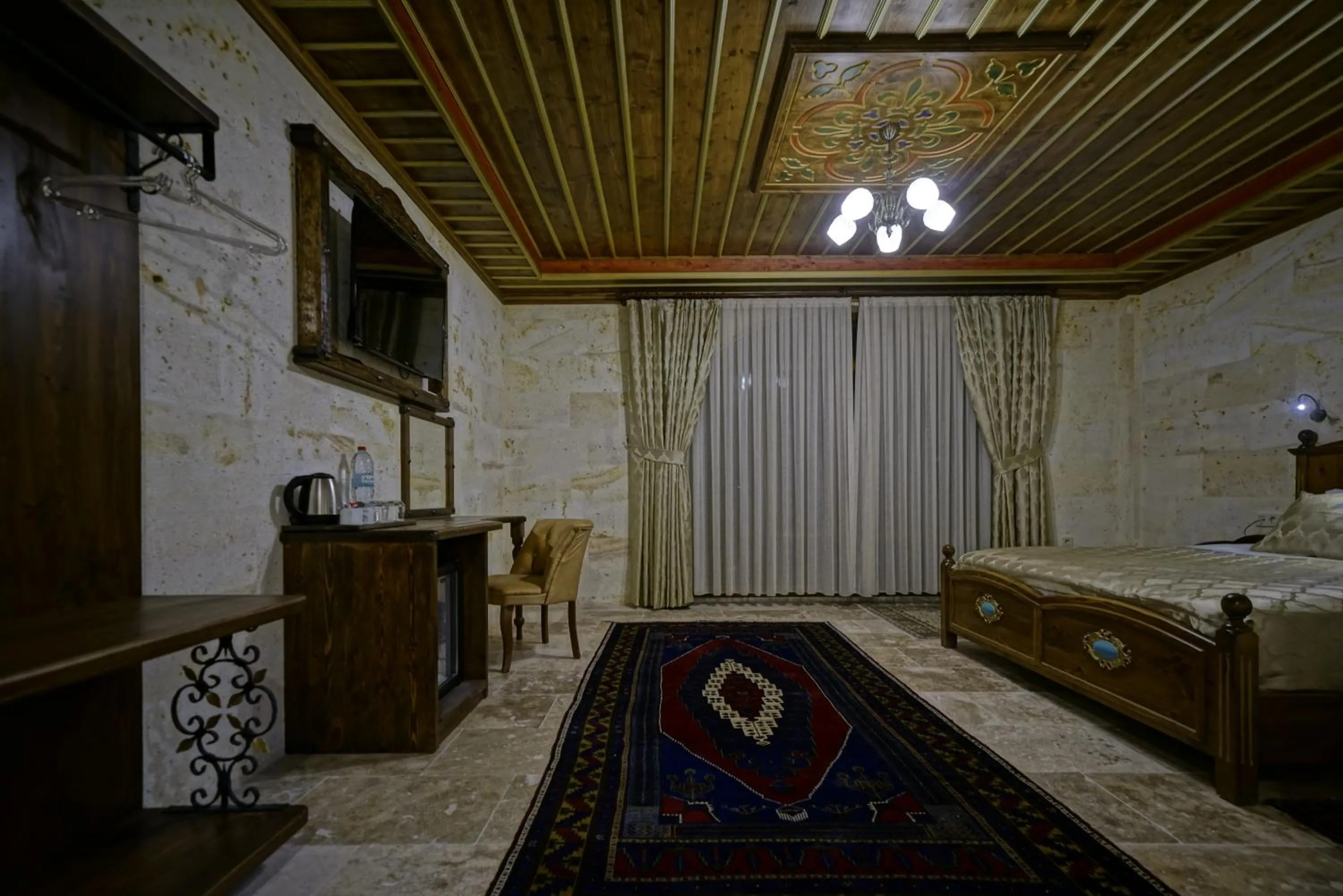 Photo of the whole room, Bed in Zultanite Cappadocia Hotel