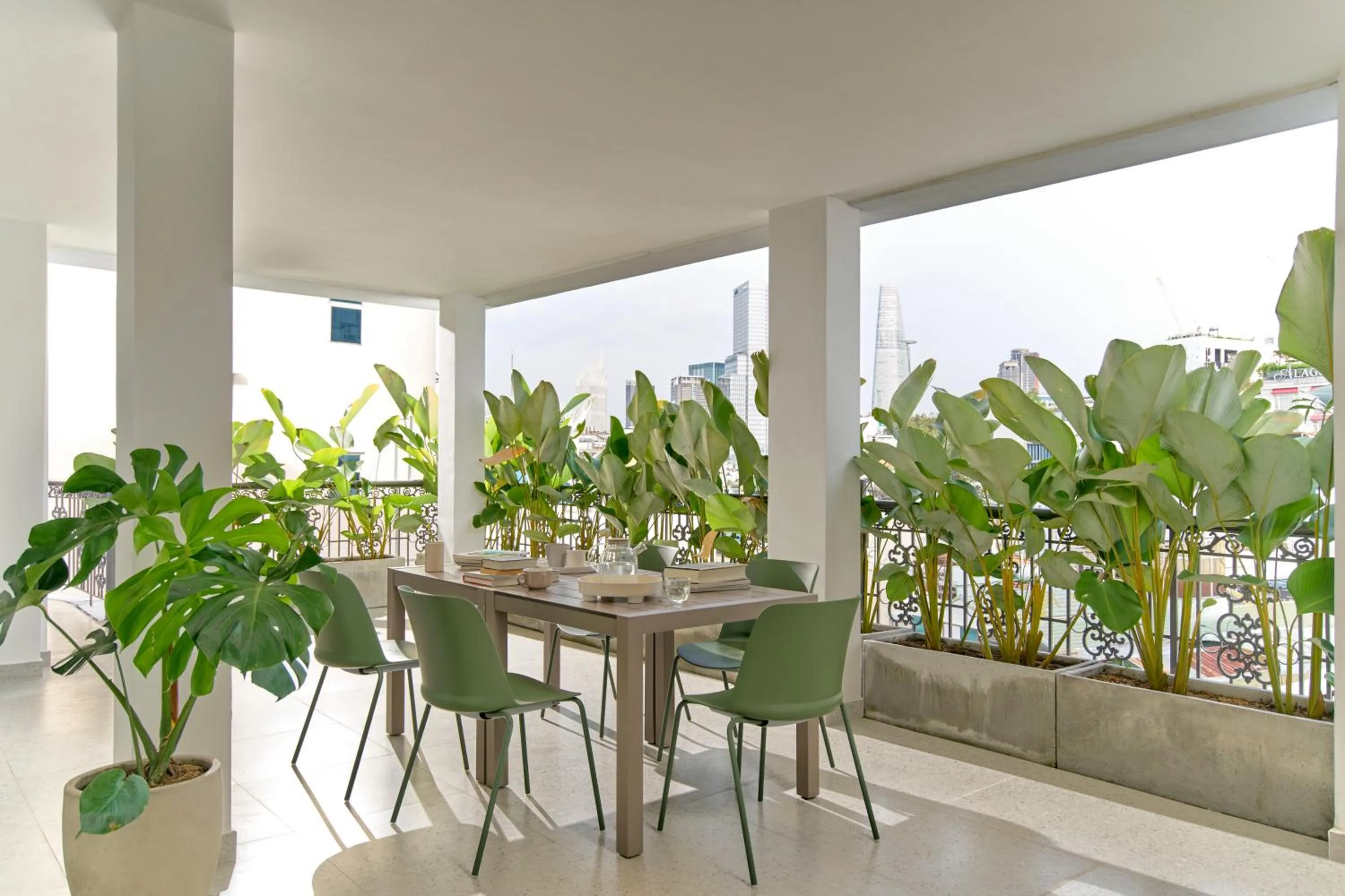 Balcony/Terrace in Express by M Village Nguyễn Du