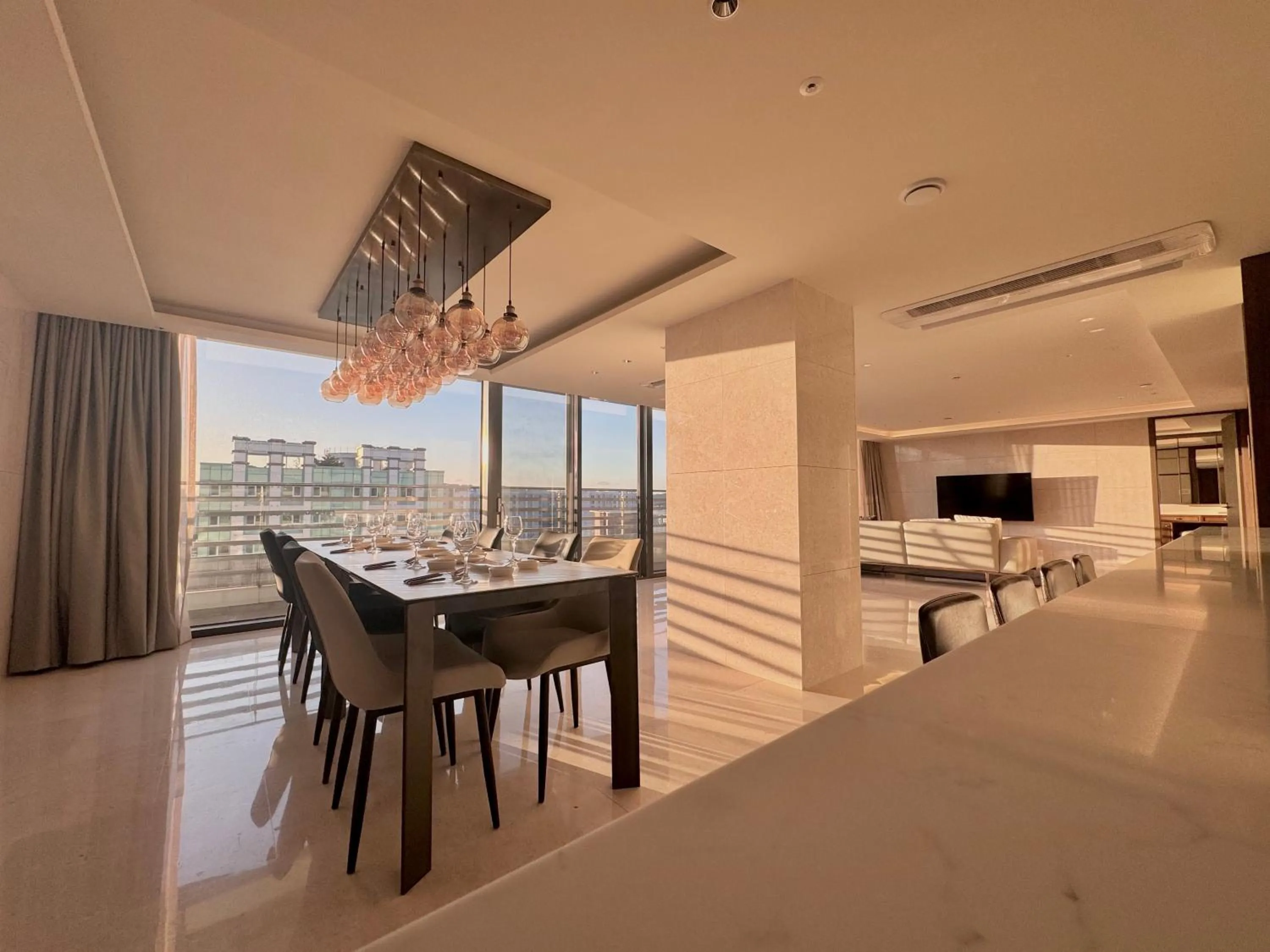 TV and multimedia, Bed in UH FLAT Signature DAEGU