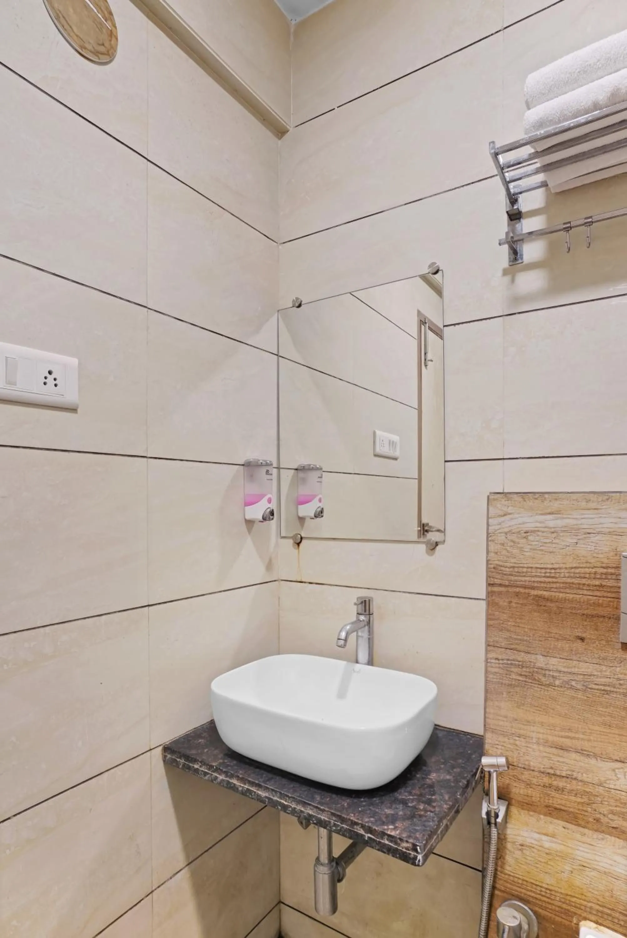 Hotel Dream Inn Thane