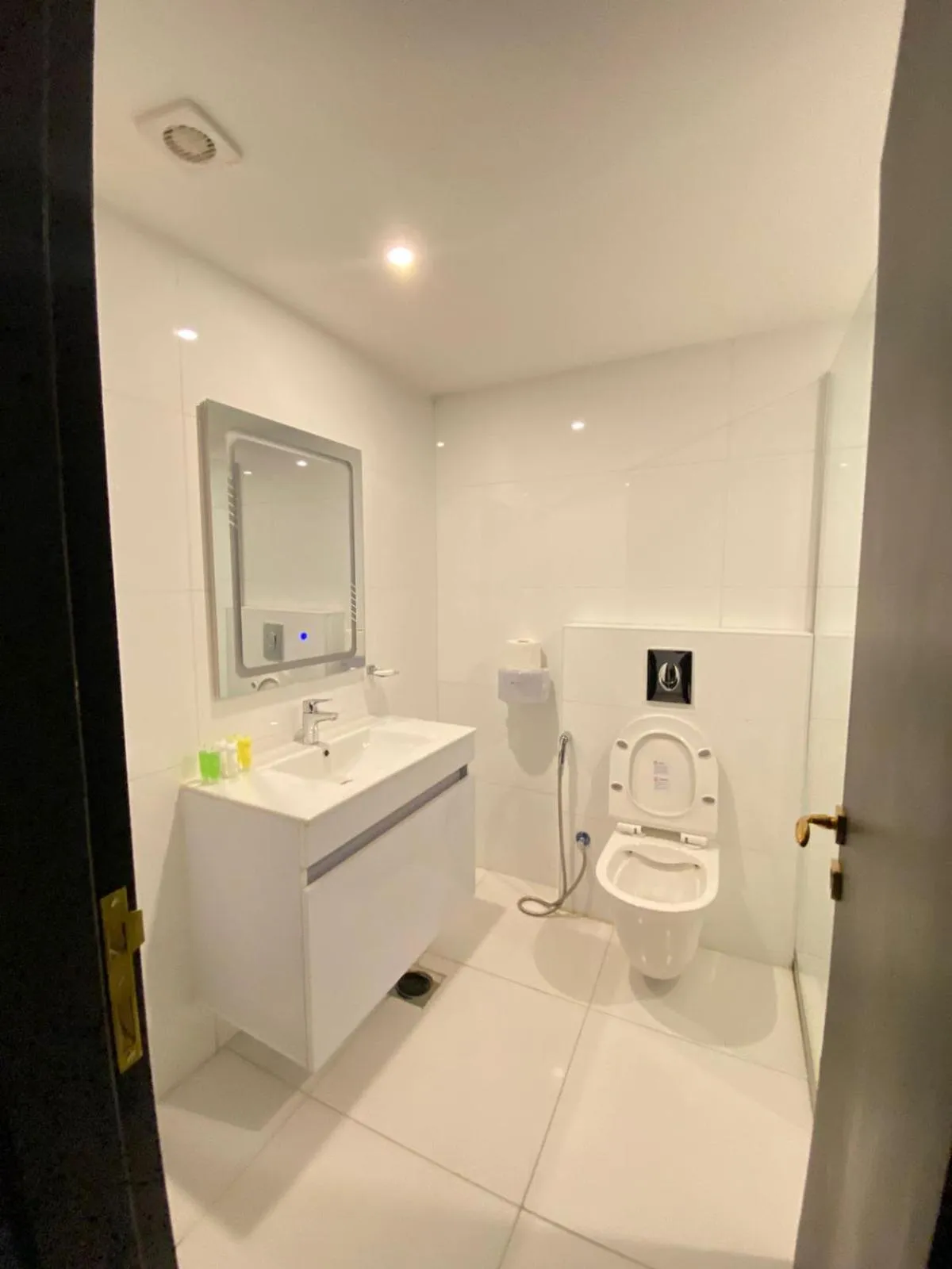 Toilet in The RN Hotels