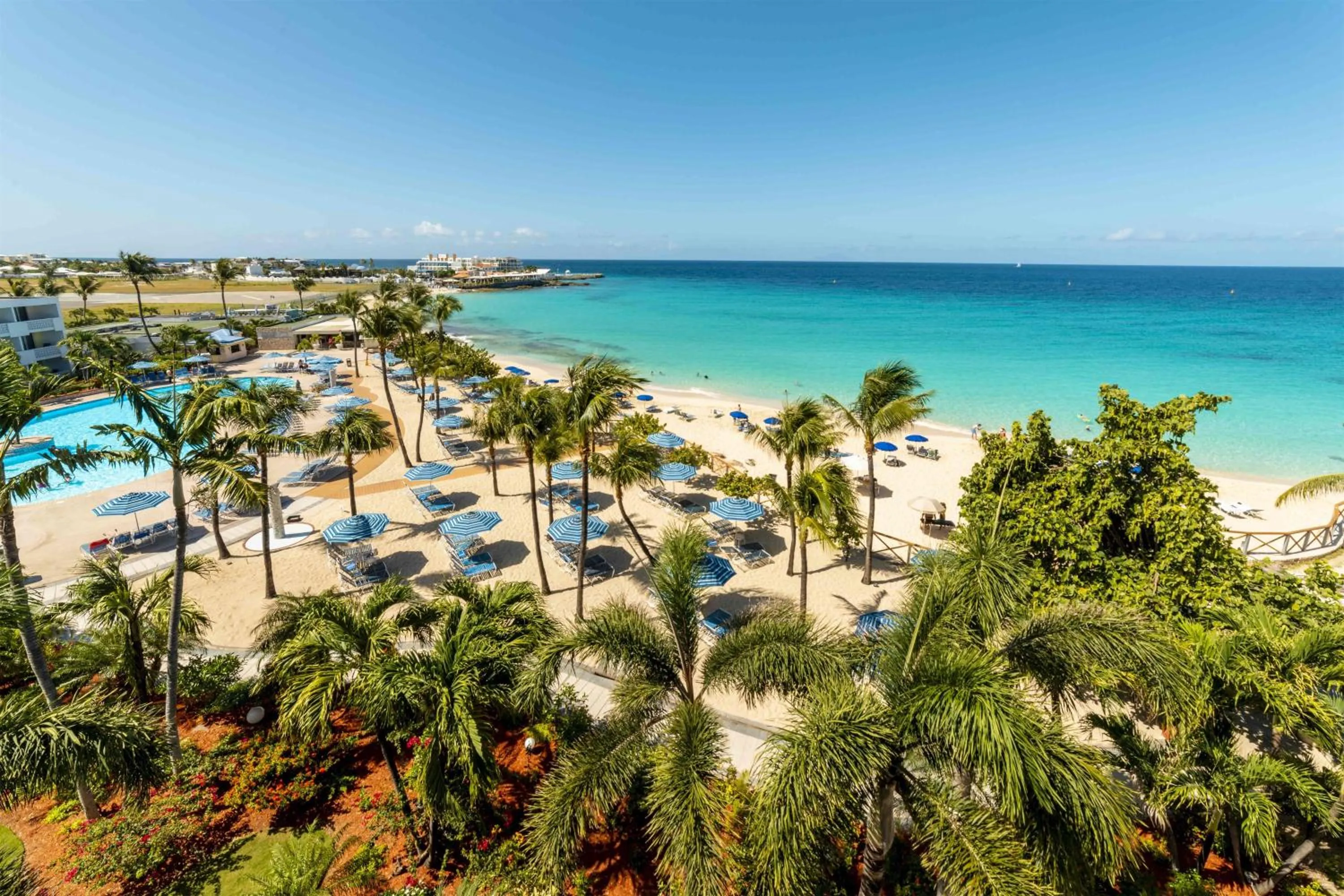Beach in Royal Islander Club Resort La Plage