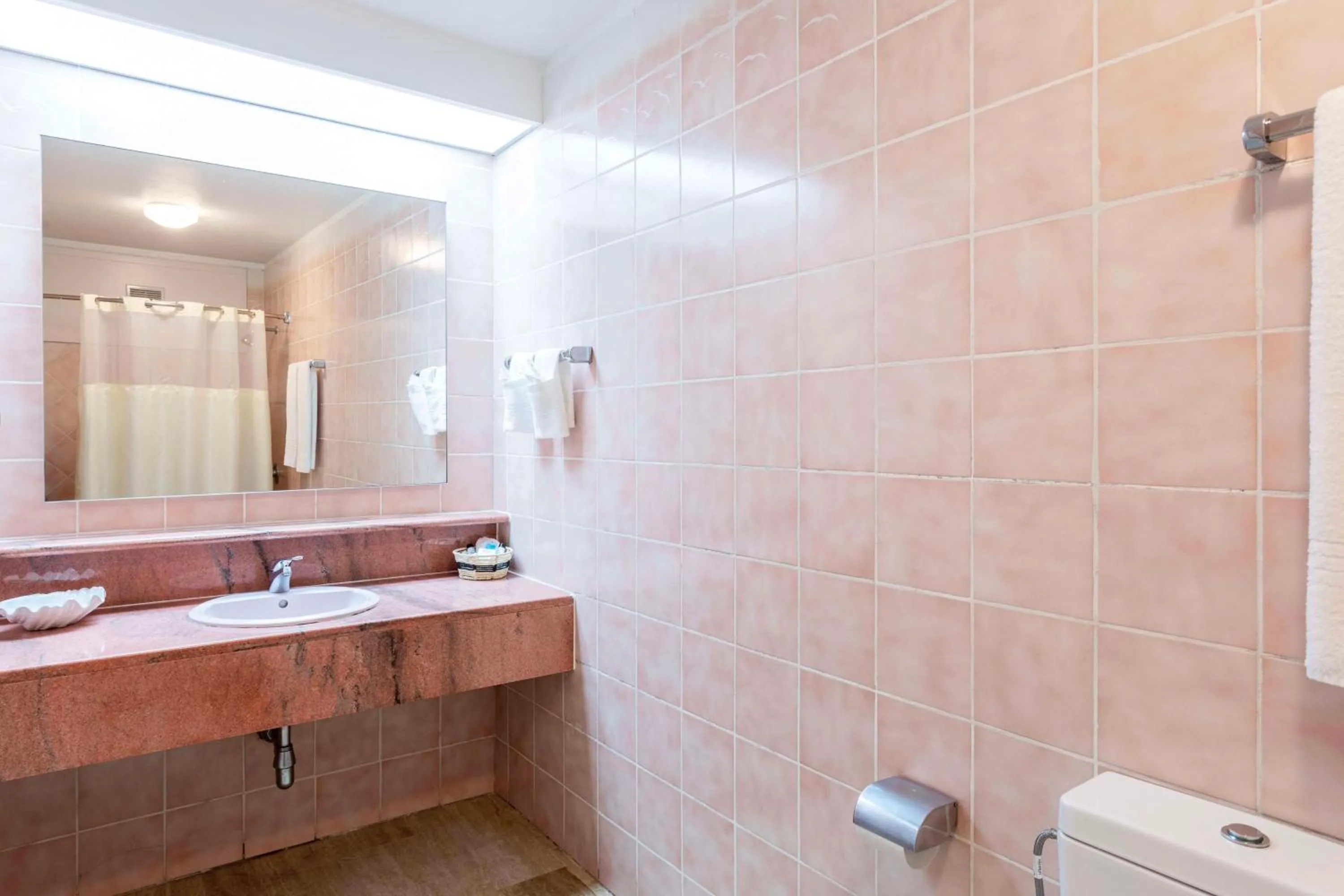 Bathroom in Royal Islander Club Resort La Plage