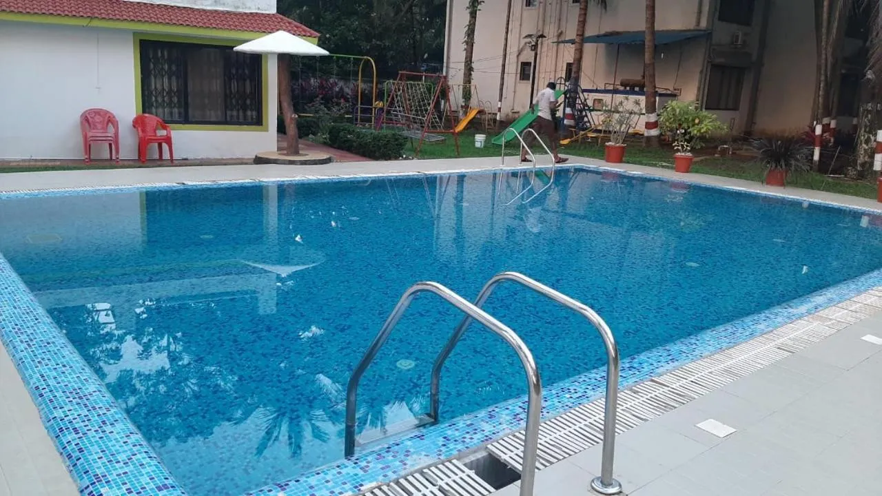 Swimming pool in Ruturaj Inn Alibag