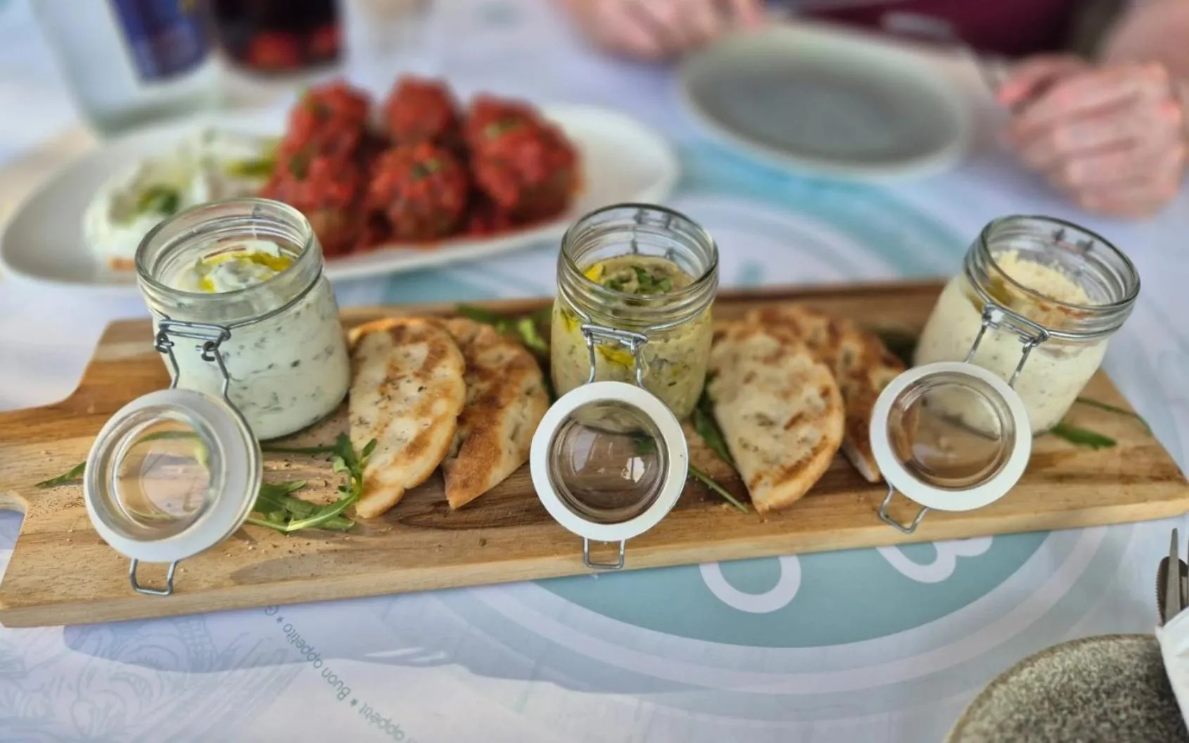 Food in Castro Hotel