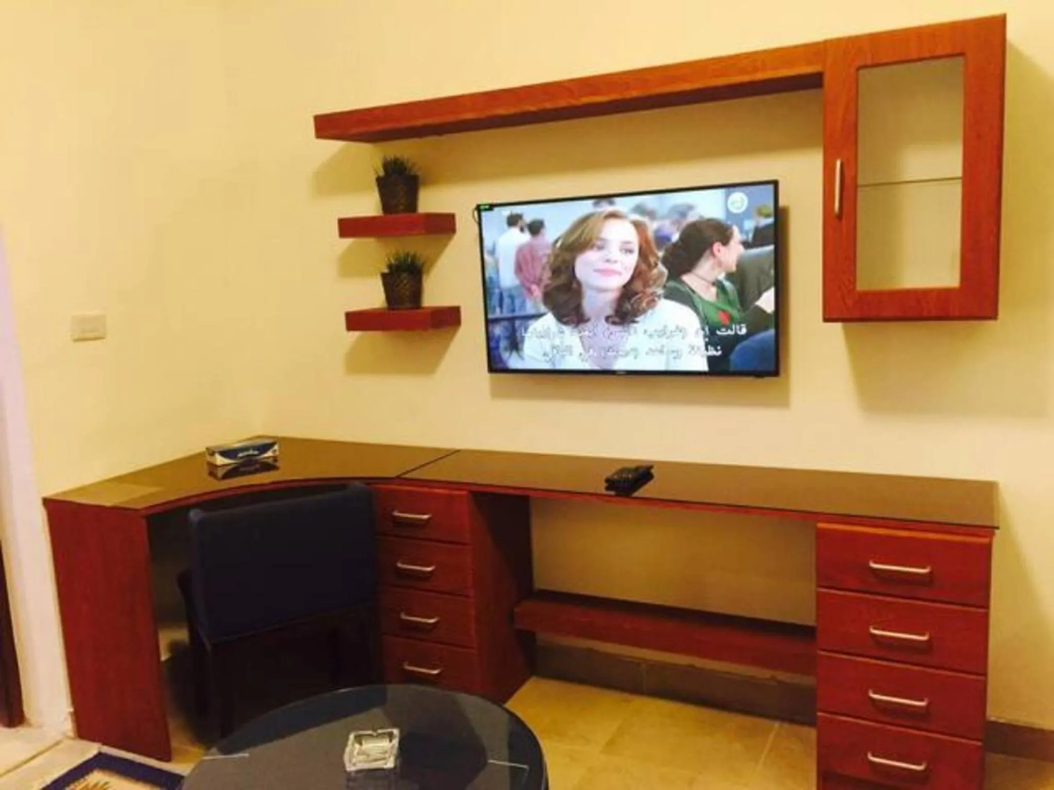 Communal lounge/ TV room in The Royal Luxury Tiger Patio