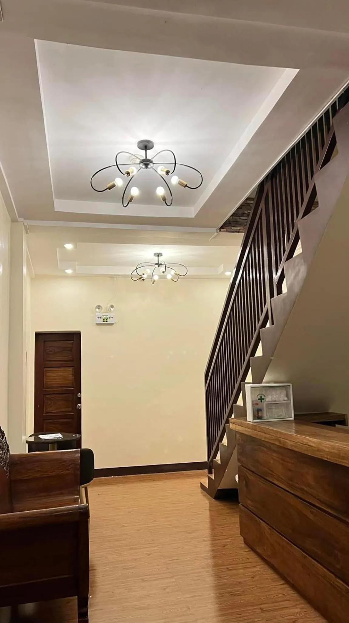 Seating area in Sonora's Inn, Coron