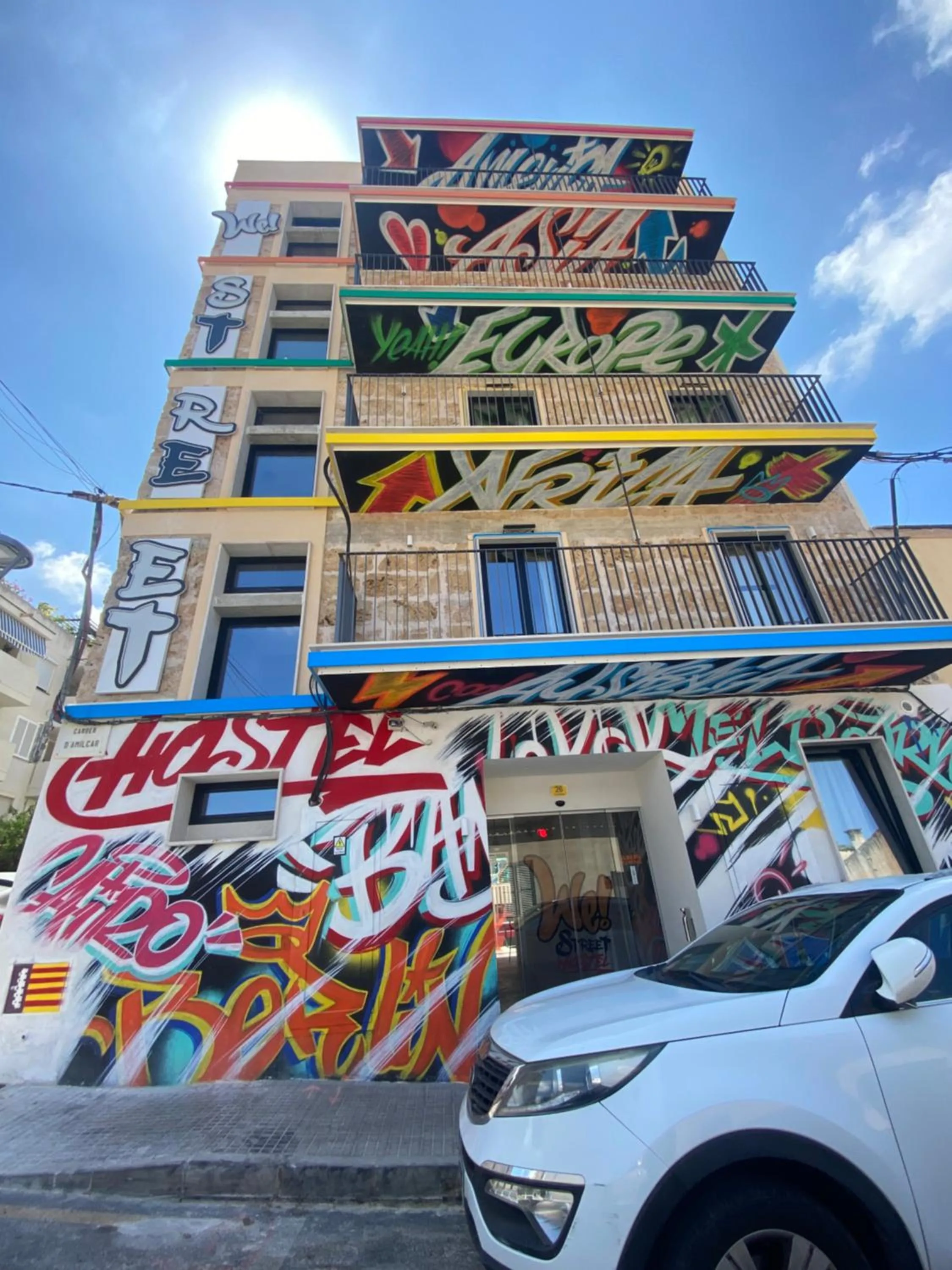 Property building in We Street Hostel - Albergue