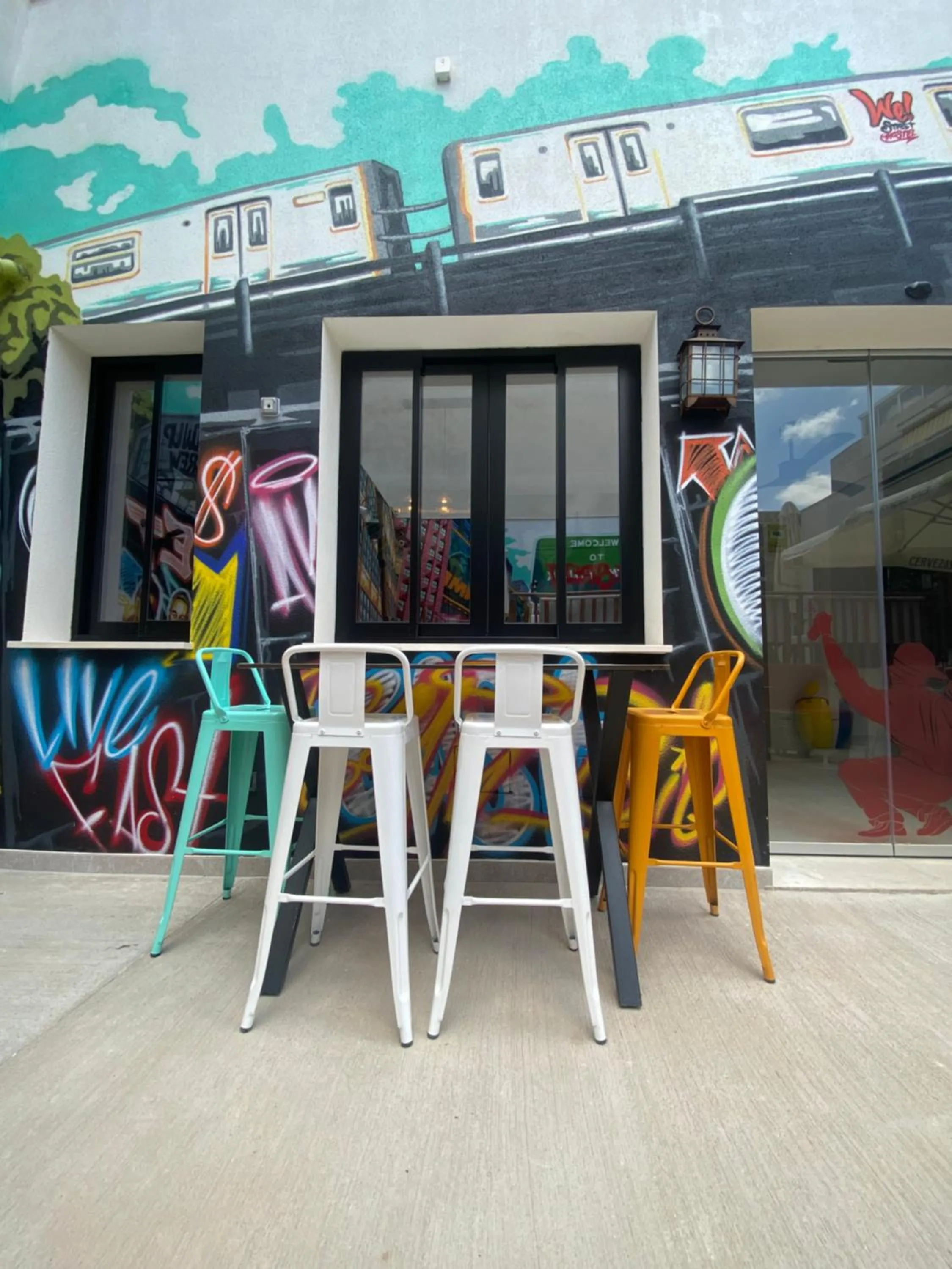 Patio in We Street Hostel - Albergue