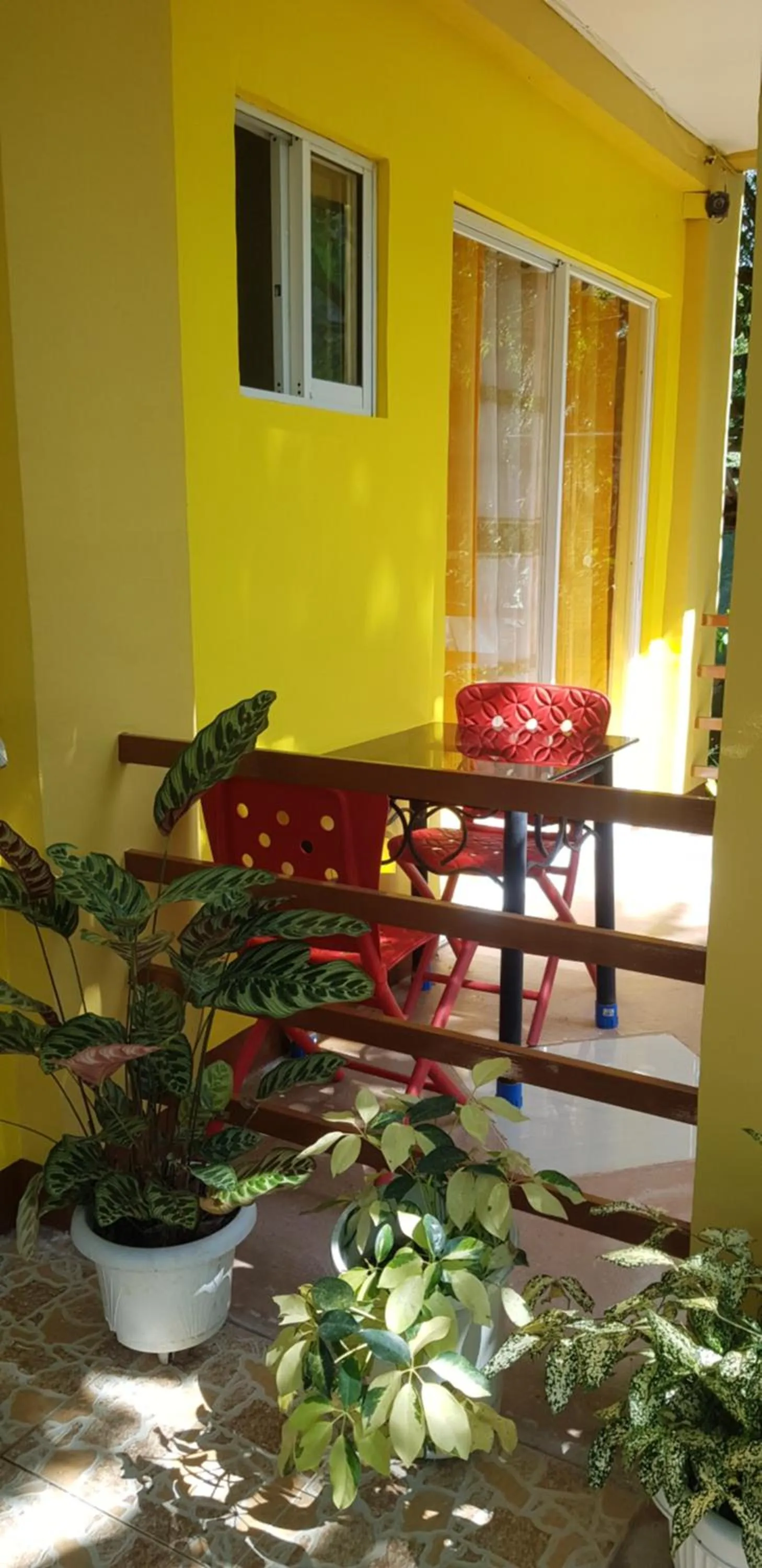 Balcony/Terrace in JIM'S CASTLE INN