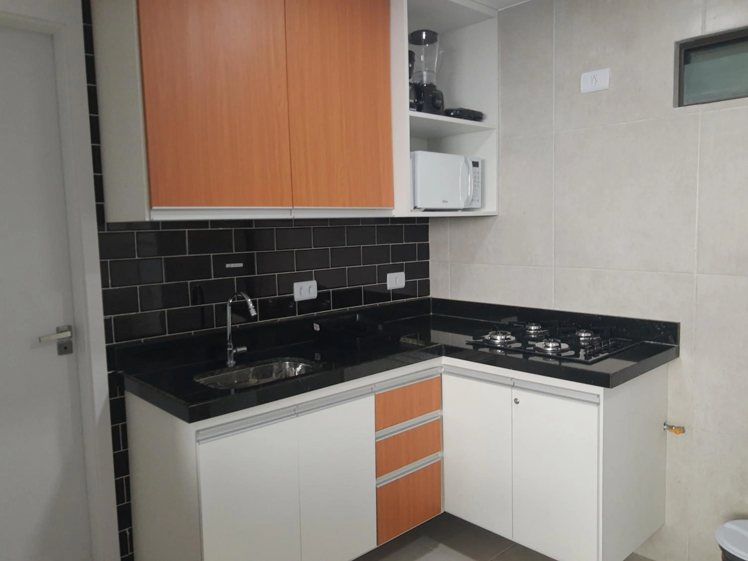 Kitchen or kitchenette in No centro de Porto de Galinhas Praia Flats Temporada - Porto Blue 03